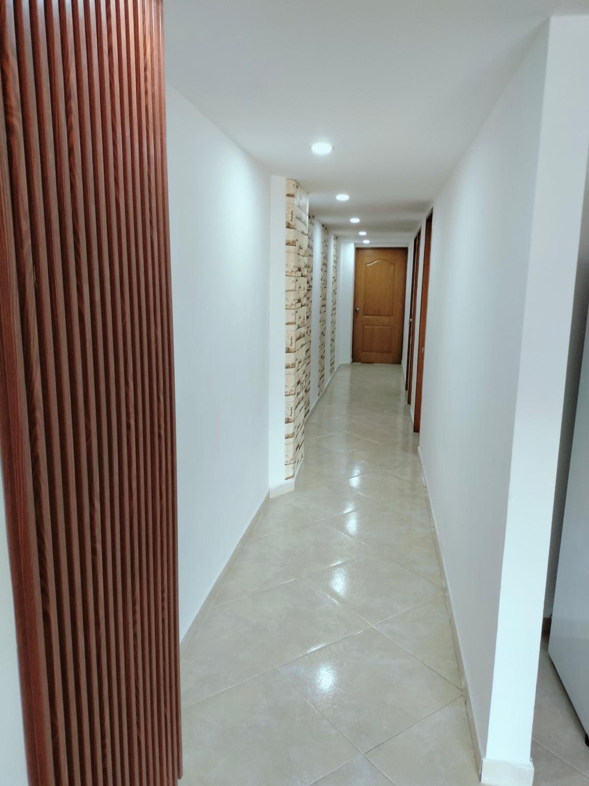 Moderno, 3hab, elegante, la mejor ubicación 402