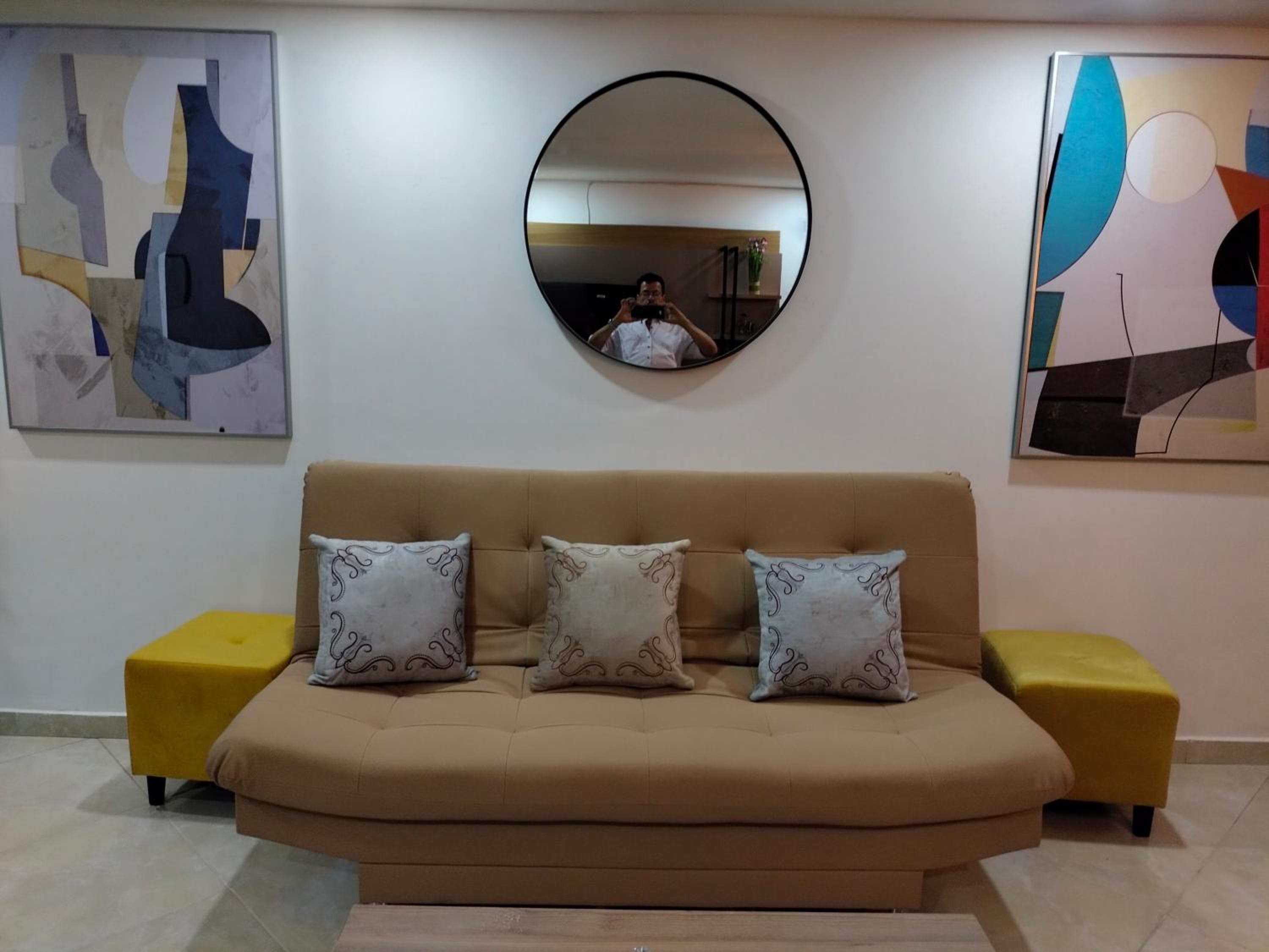Moderno, 3hab, elegante, la mejor ubicación 402