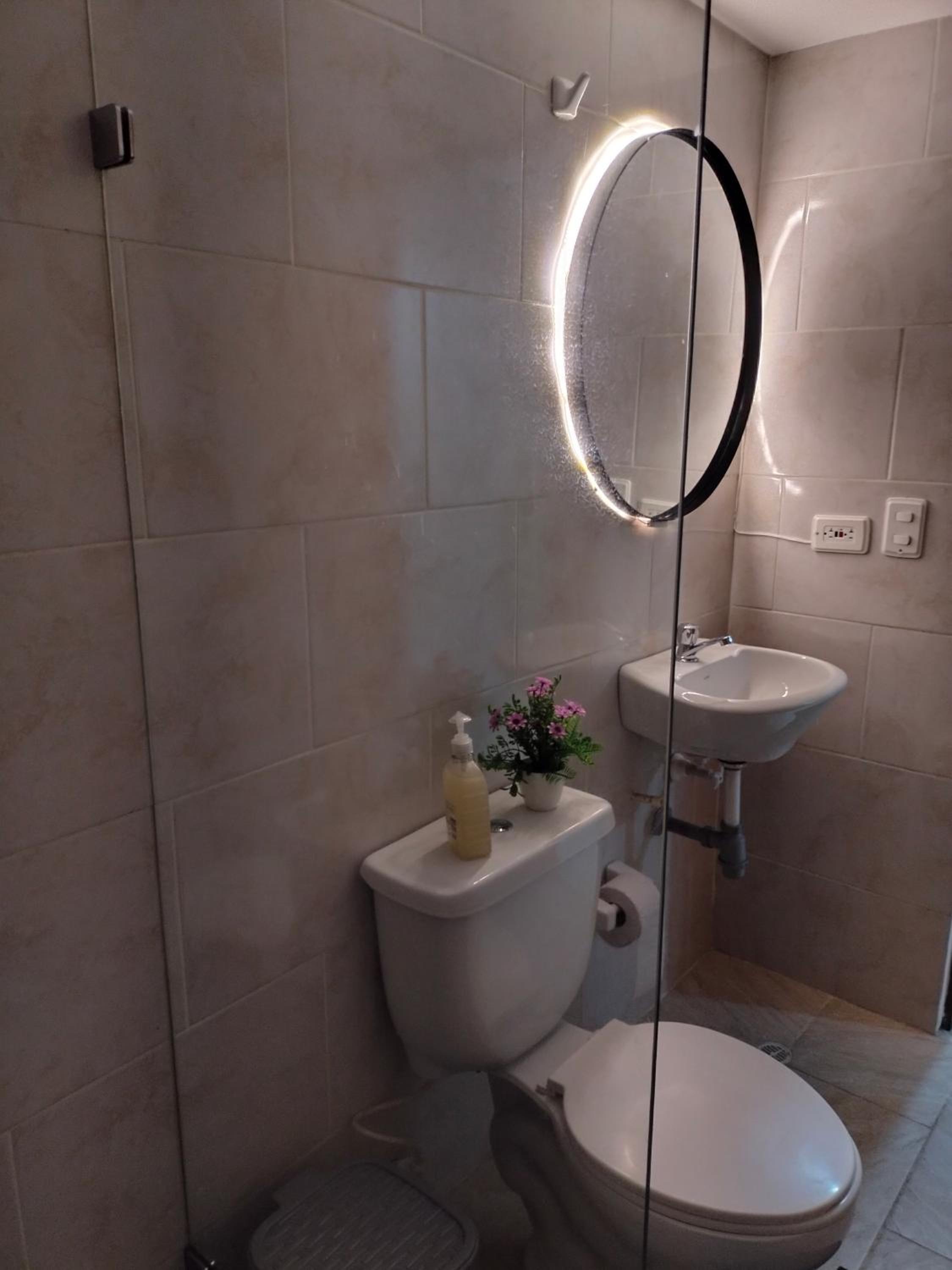Moderno, 3hab, elegante, la mejor ubicación 402