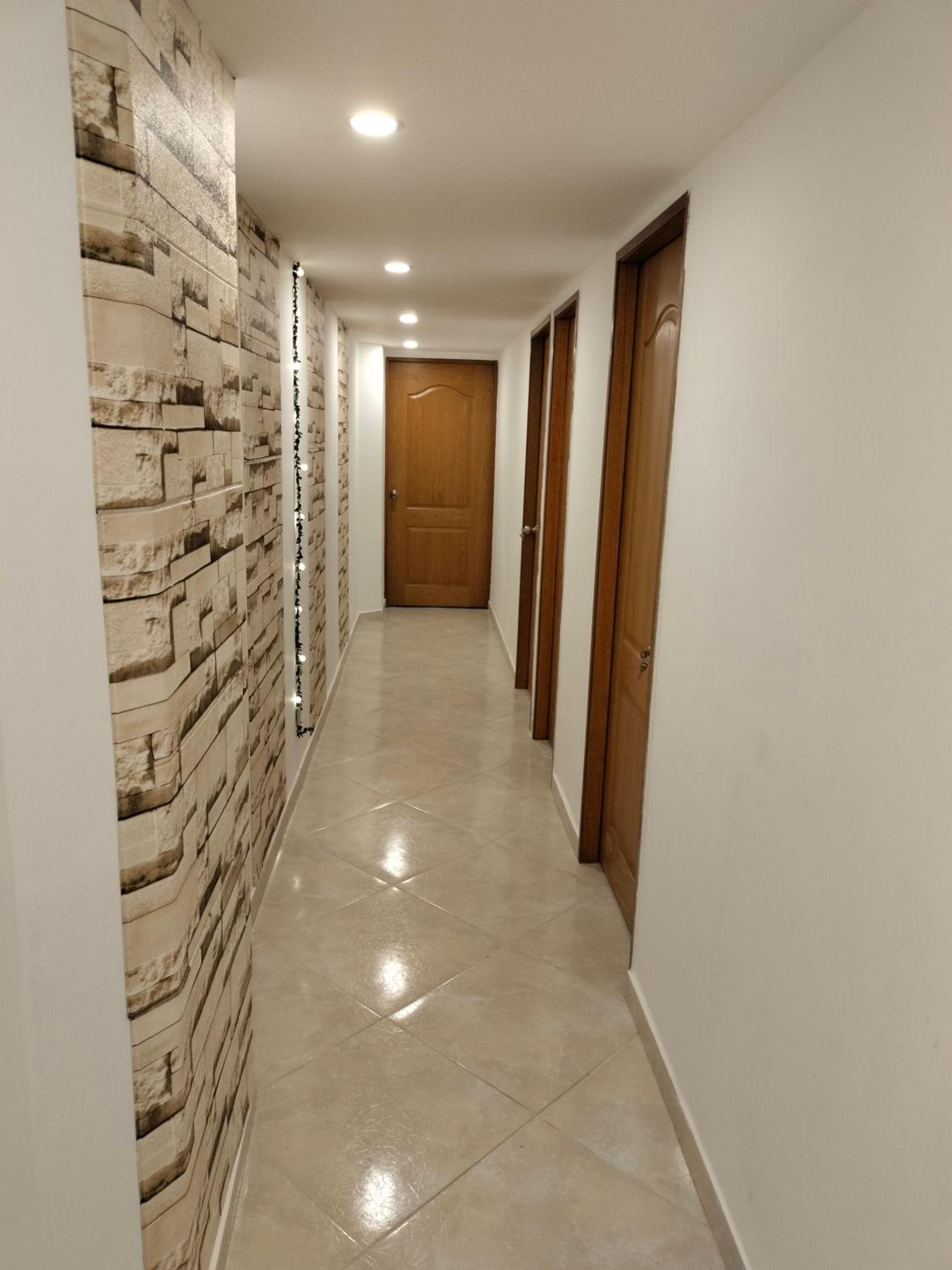 Moderno, 3hab, elegante, la mejor ubicación 402