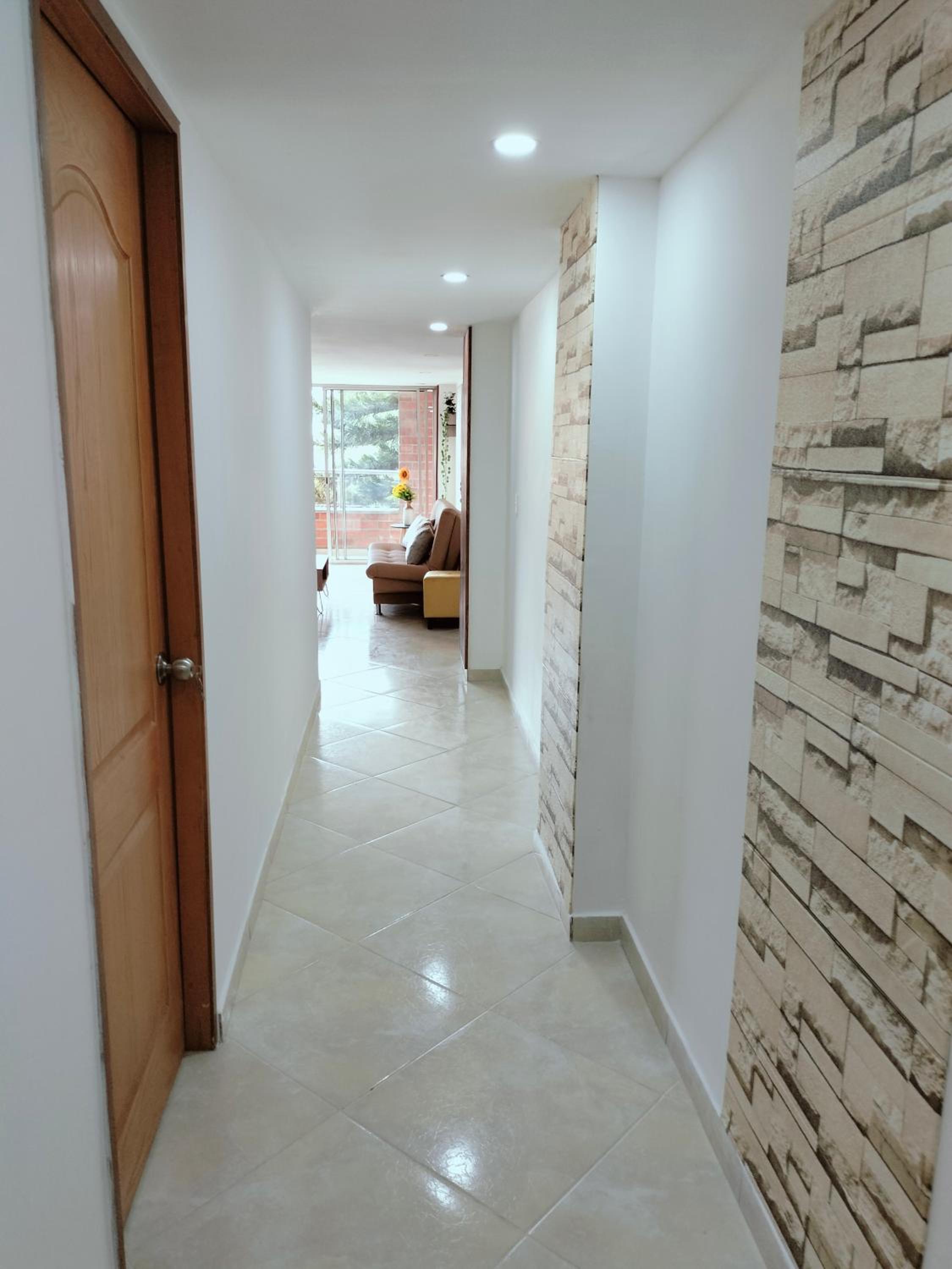 Moderno, 3hab, elegante, la mejor ubicación 402