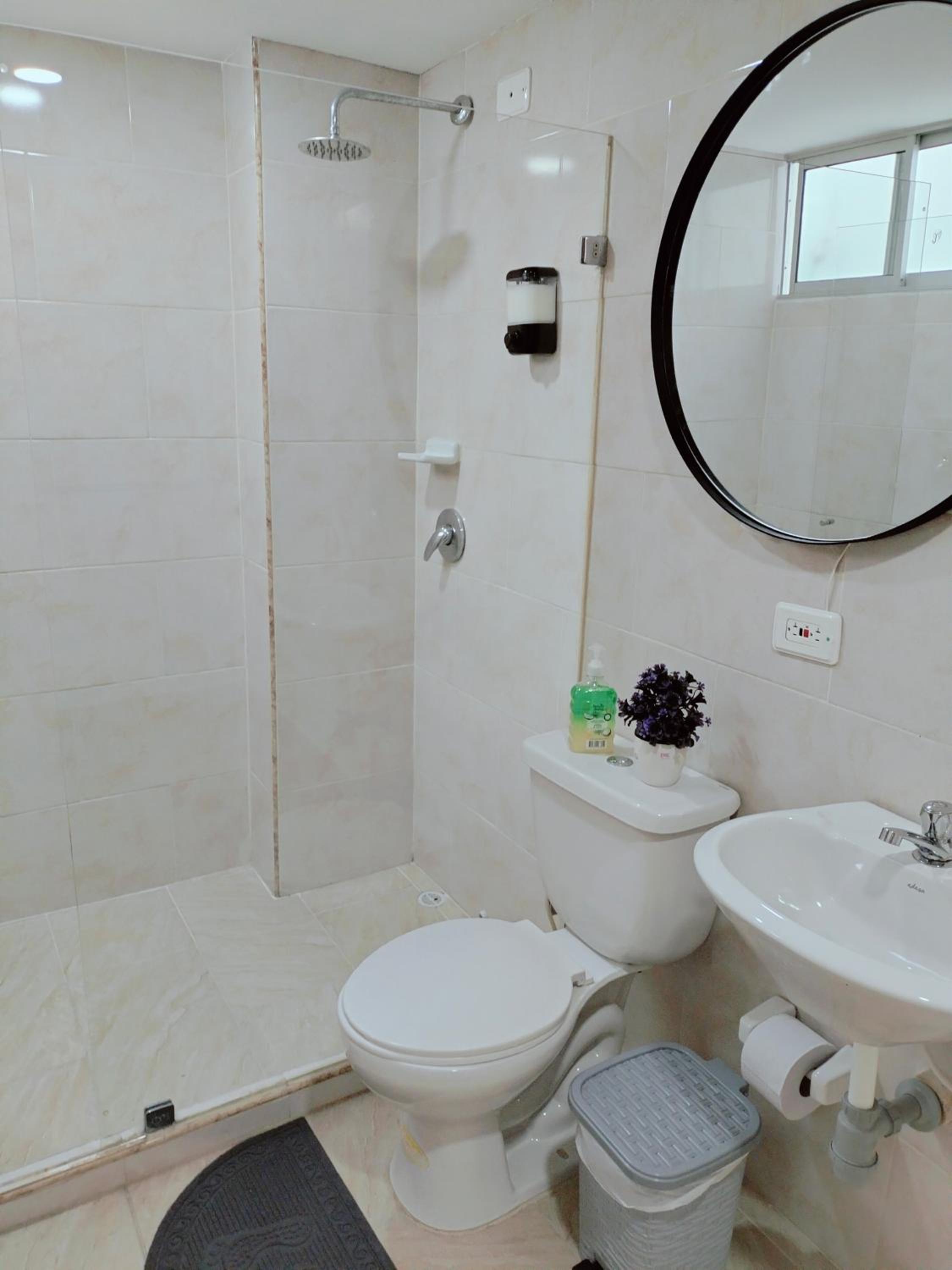 Moderno, 3hab, elegante, la mejor ubicación 402