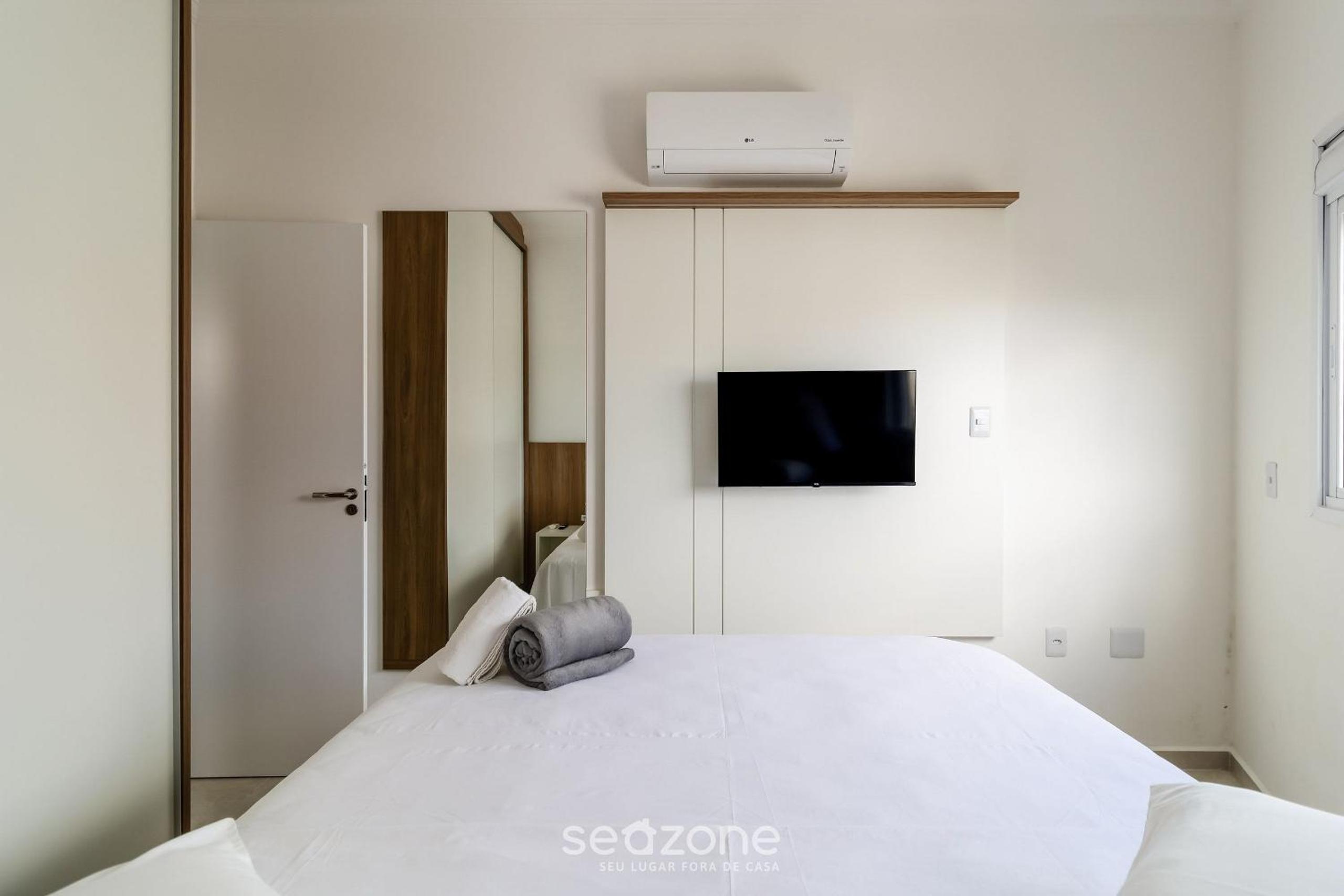 Nice and equipped apt. 200m from the beach PRA0304