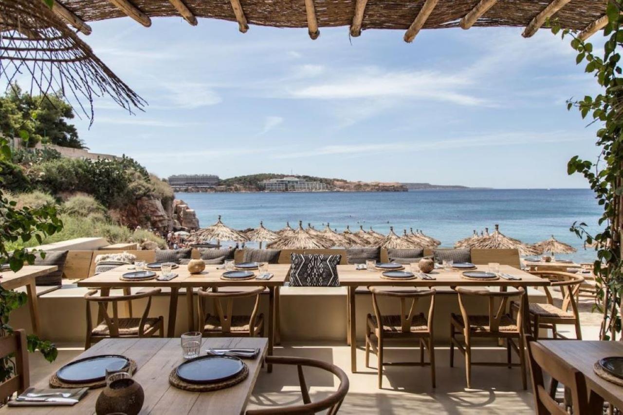 Atlantis Riviera Beachfront Fast WiFi