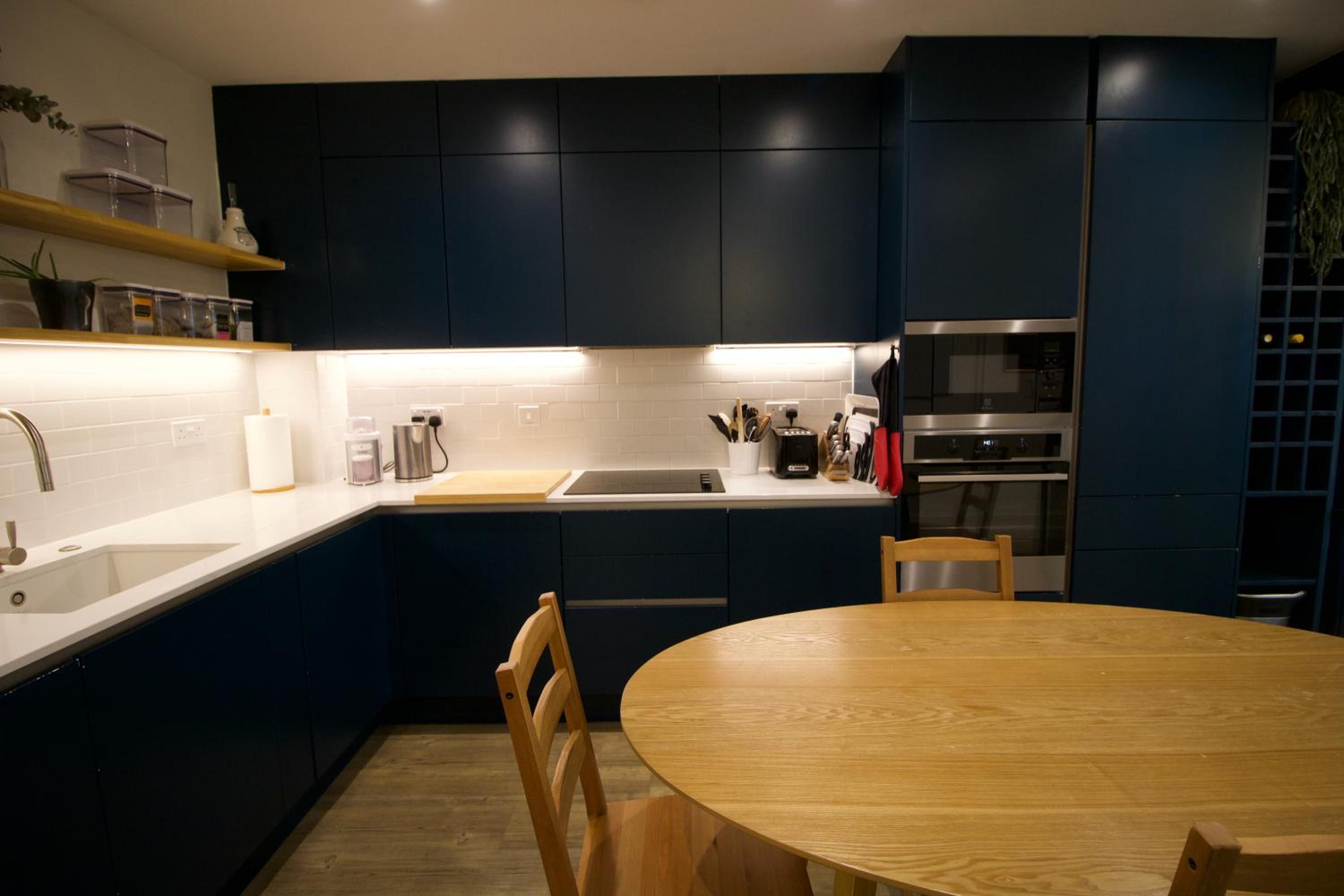 Luxury Surrey Quays Apartment