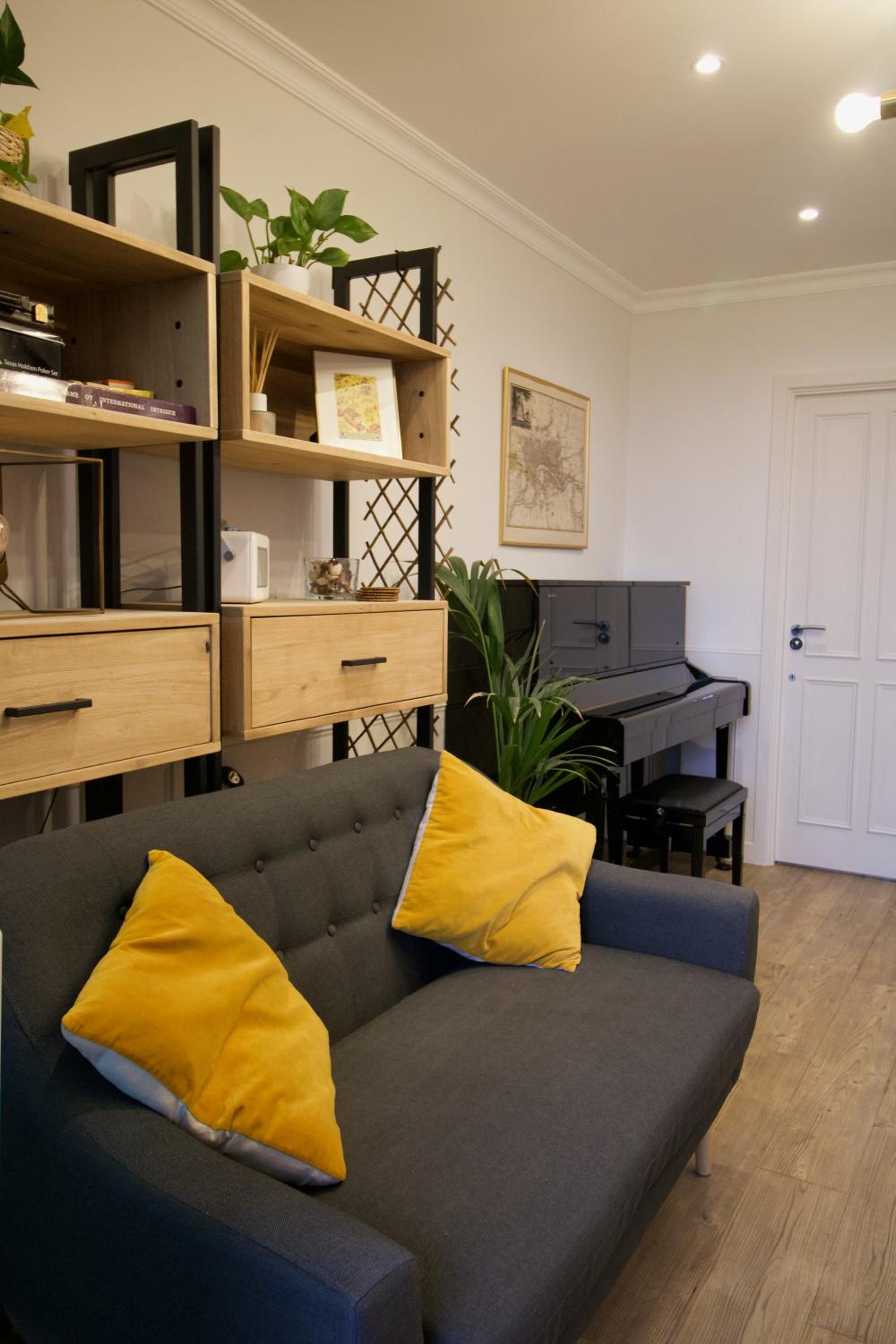 Luxury Surrey Quays Apartment
