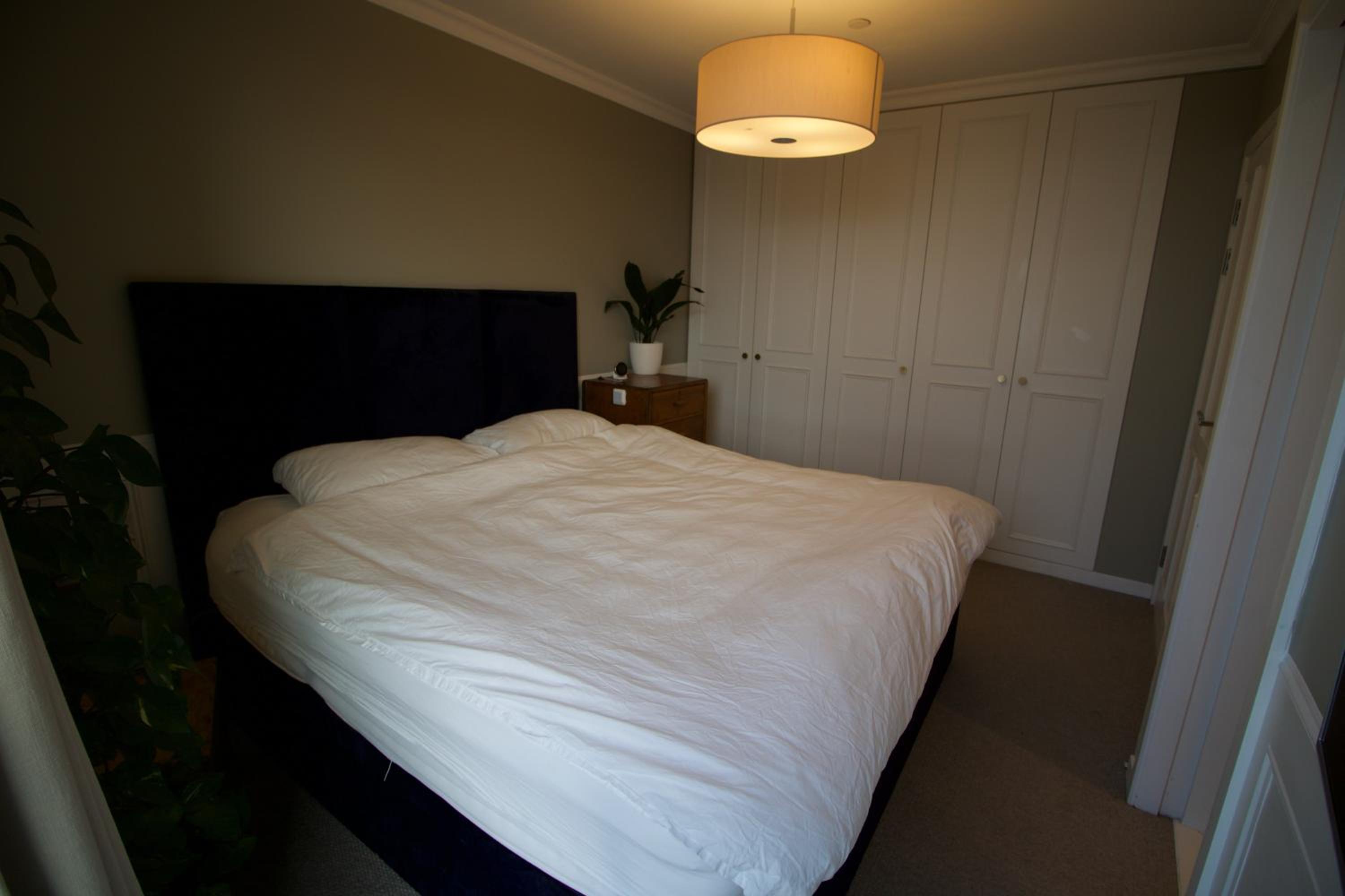 Luxury Surrey Quays Apartment