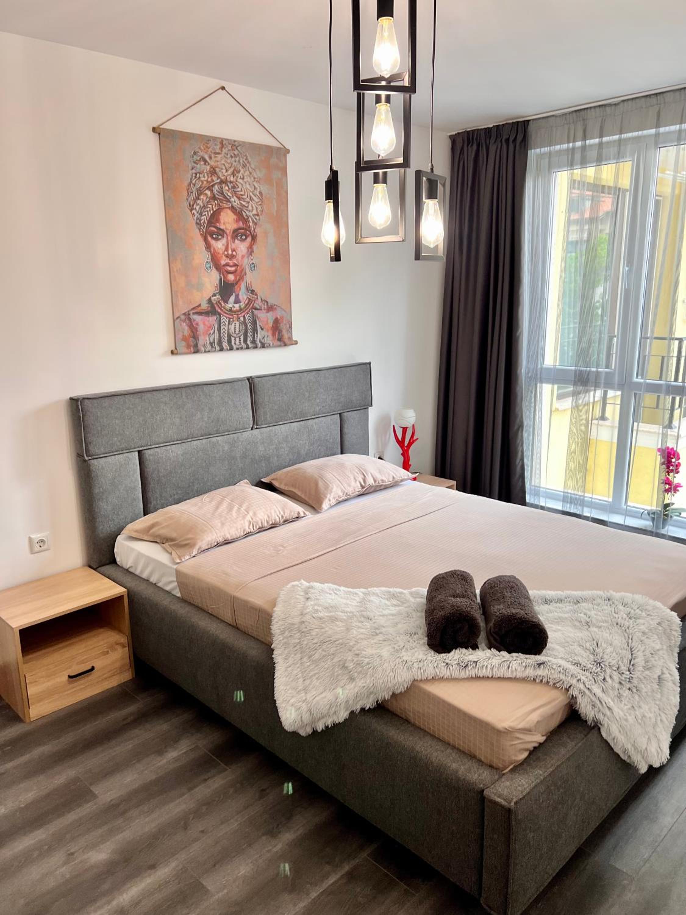 Bodega Apartments II