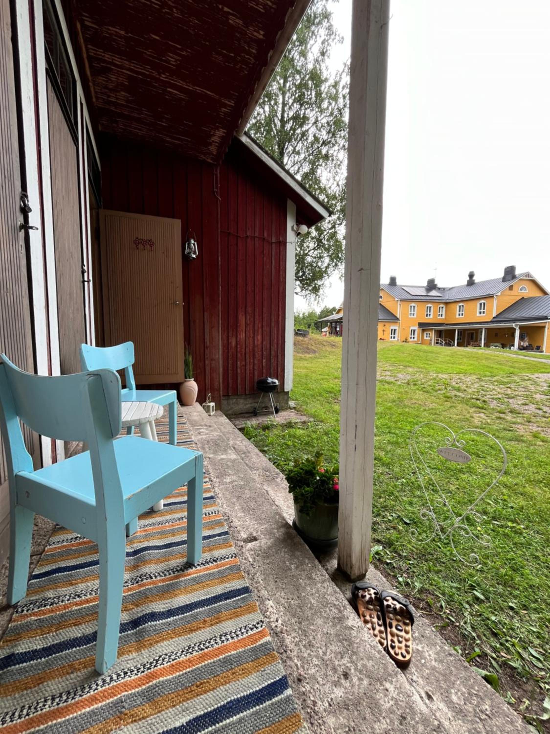 Retro Rustic Cabin