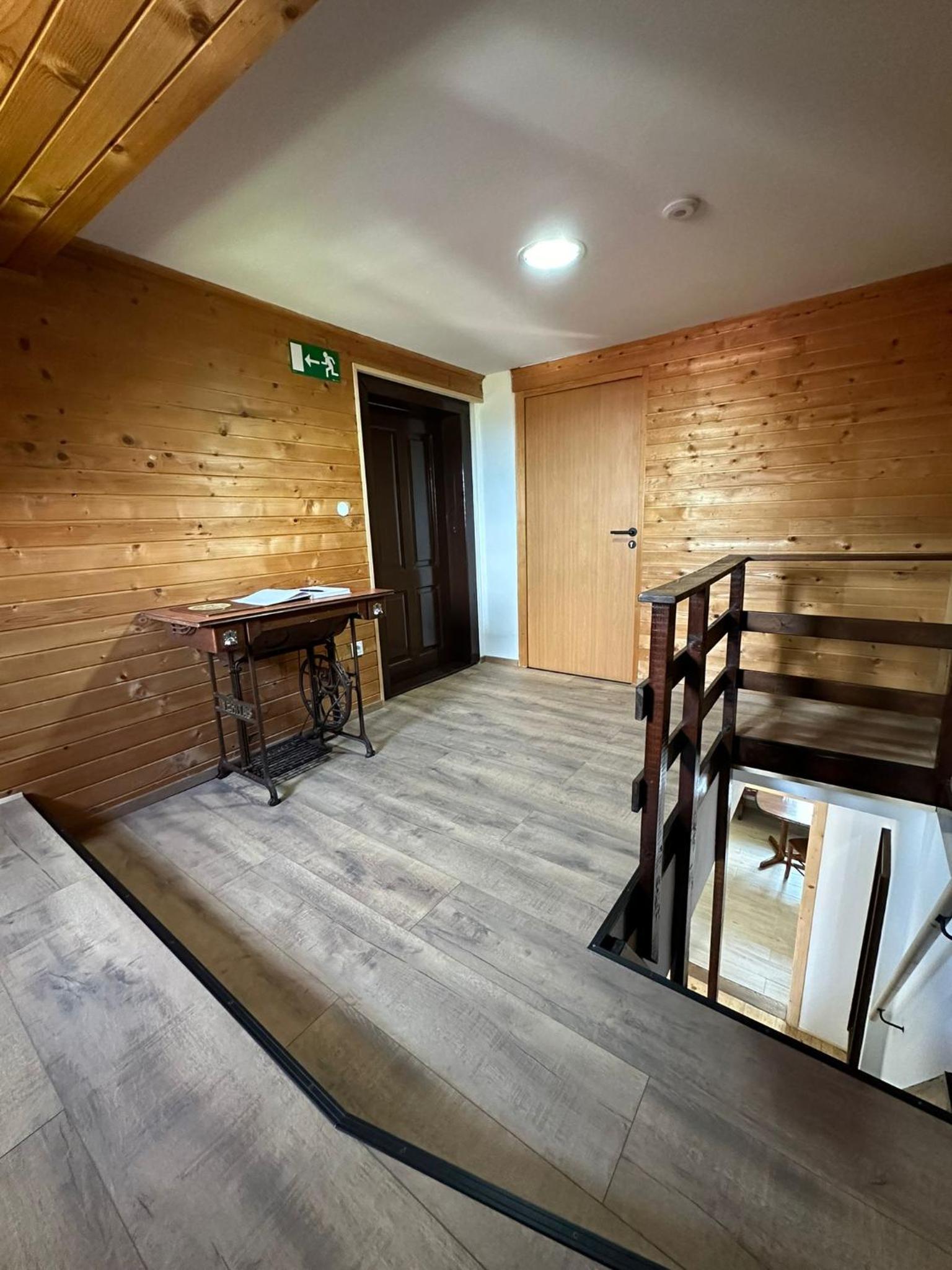 Apartma Pr'Komarjo view 2