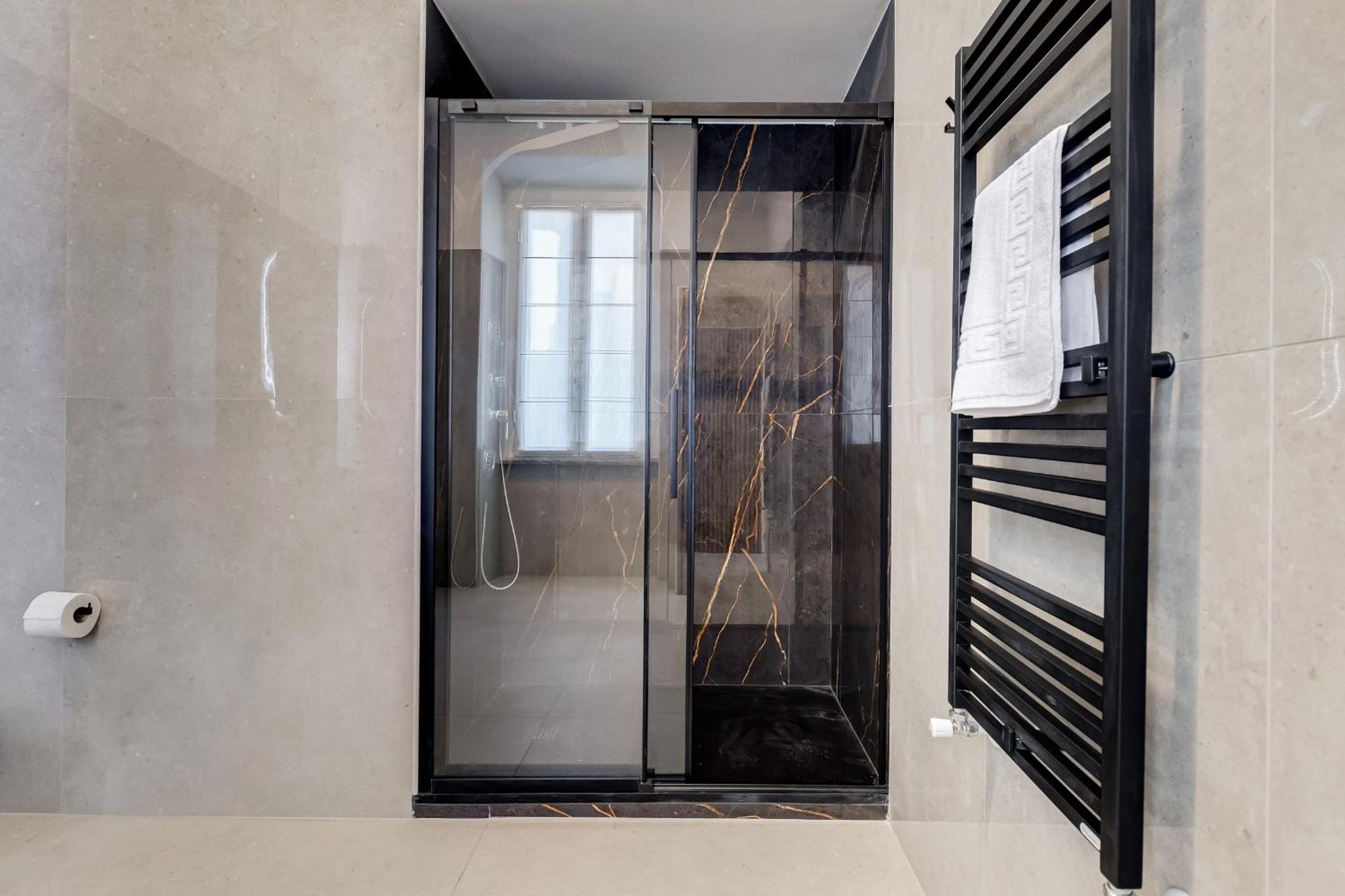 BMGA l Ottaviano Lux 3Bdr Apartment