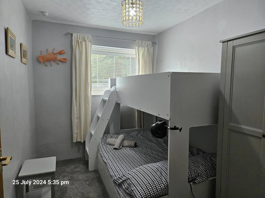 Spacious Farmhouse between St Agnes & Porthowan view 5
