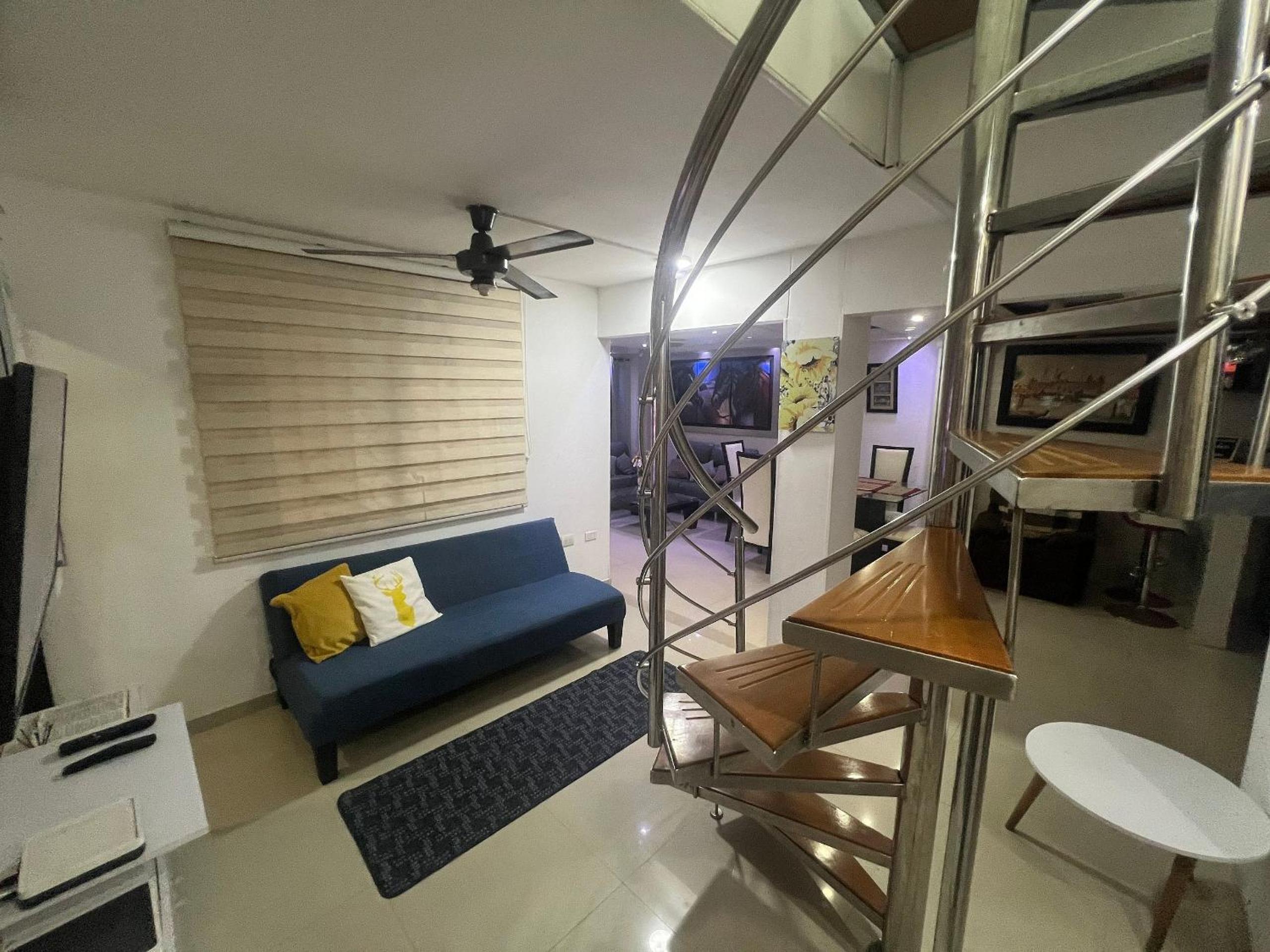Casa 4 habitaciones a 5 min puerta de oro by Accommodo360