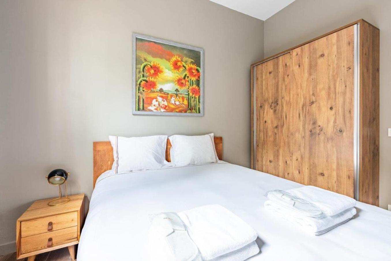 Stunning Bright Central Modern 1BD Balat Gem! #328