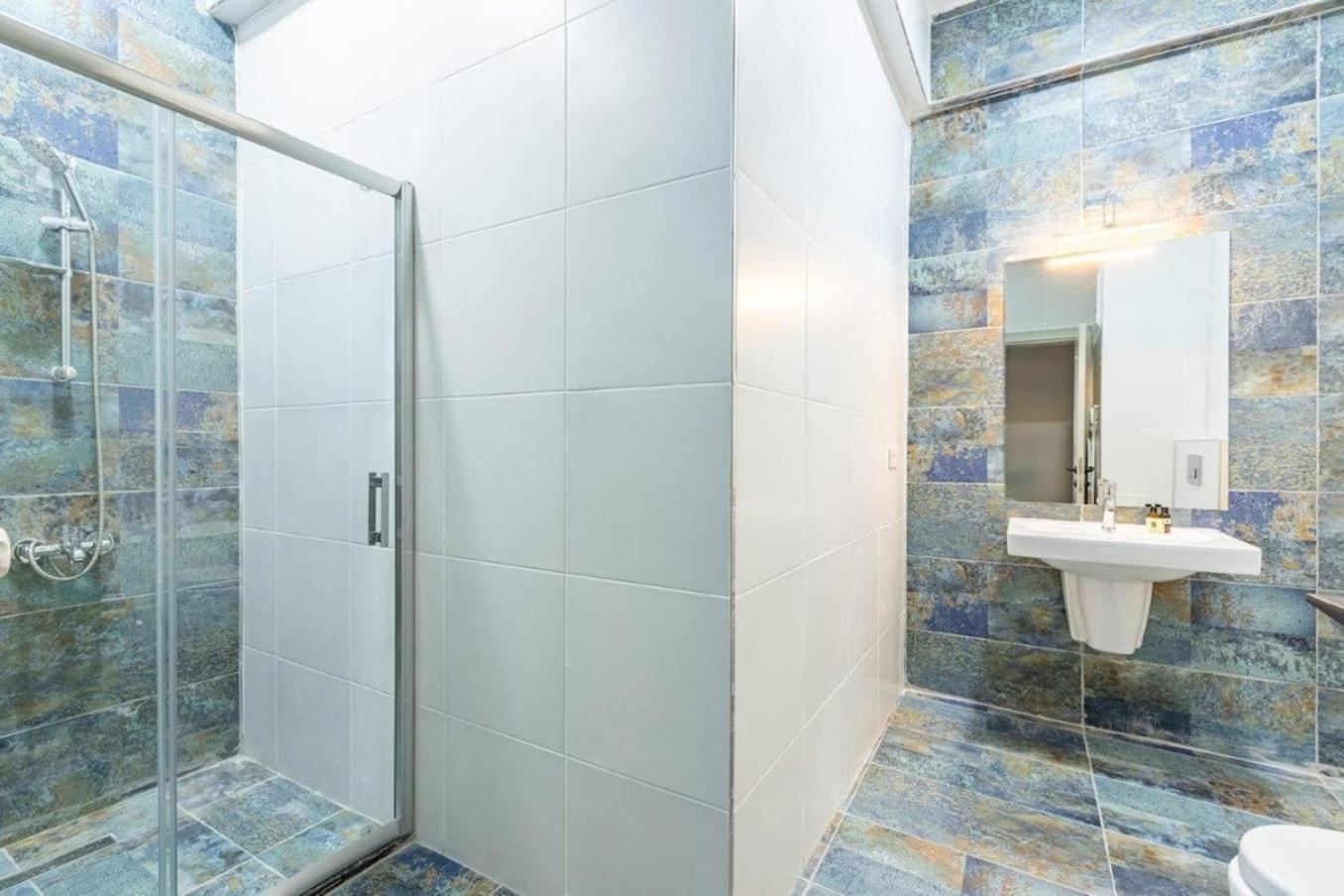 Stunning Bright Central Modern 1BD Balat Gem! #328