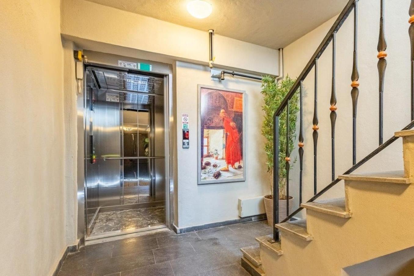 Stunning Bright Central Modern 1BD Balat Gem! #328