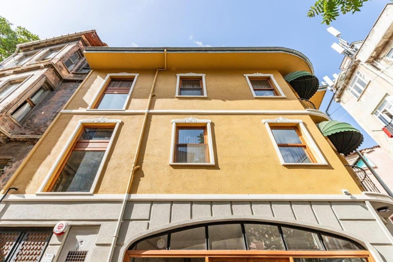 Stunning Bright Central Modern 1BD Balat Gem! #328