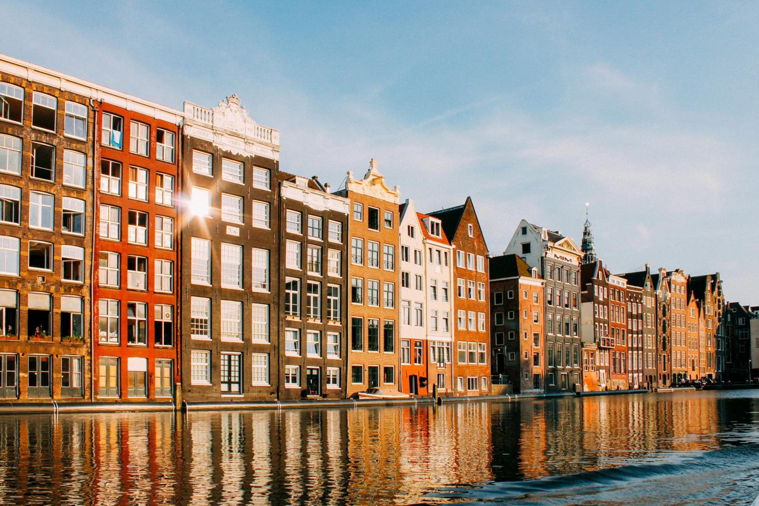 Central Art Apartment - Nieuwmarkt area