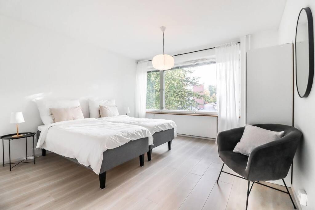 Cosy flat with good transport connections and Free parking