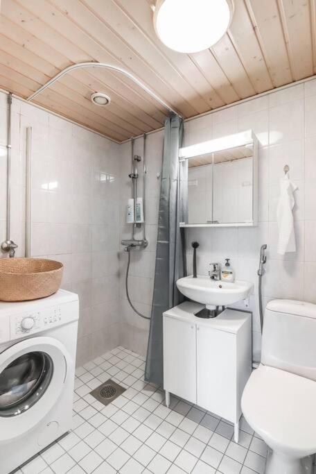 Cosy flat with good transport connections and Free parking