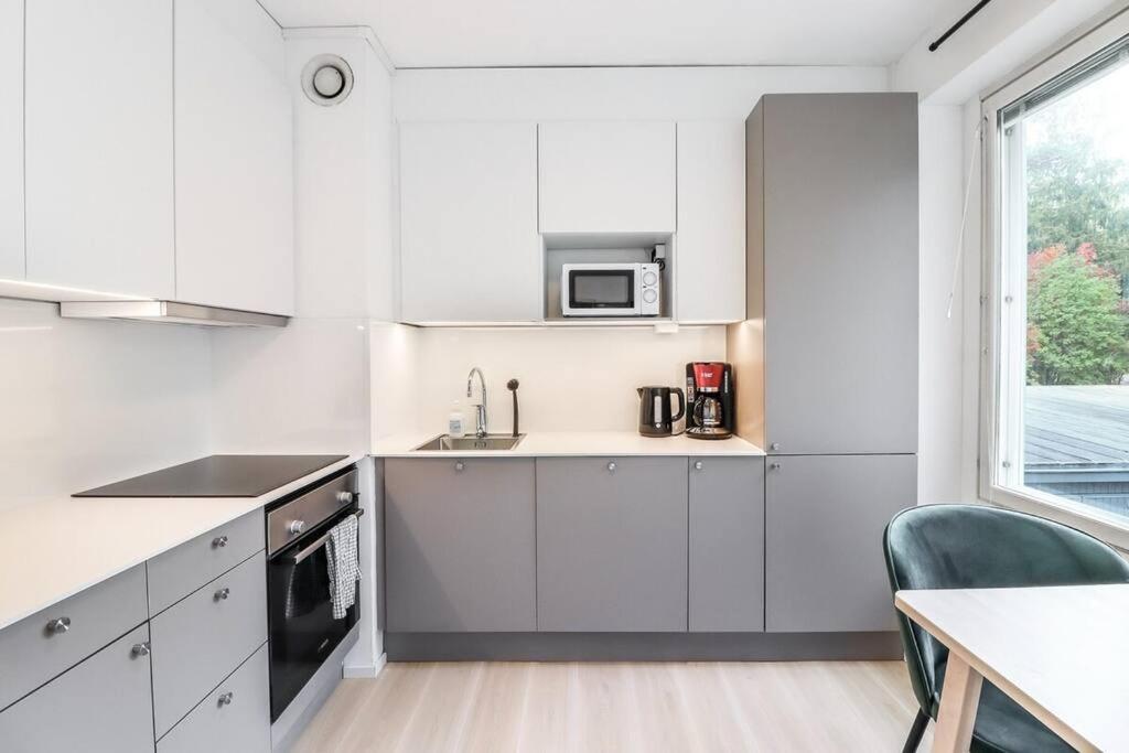 Cosy flat with good transport connections and Free parking