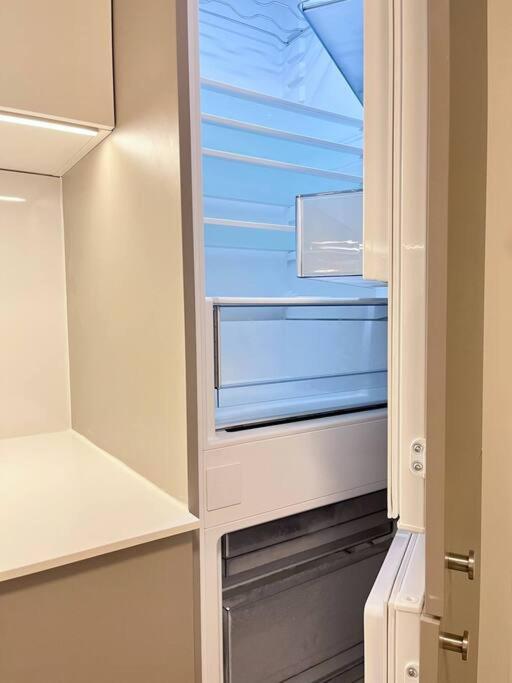 Cosy flat with good transport connections and Free parking