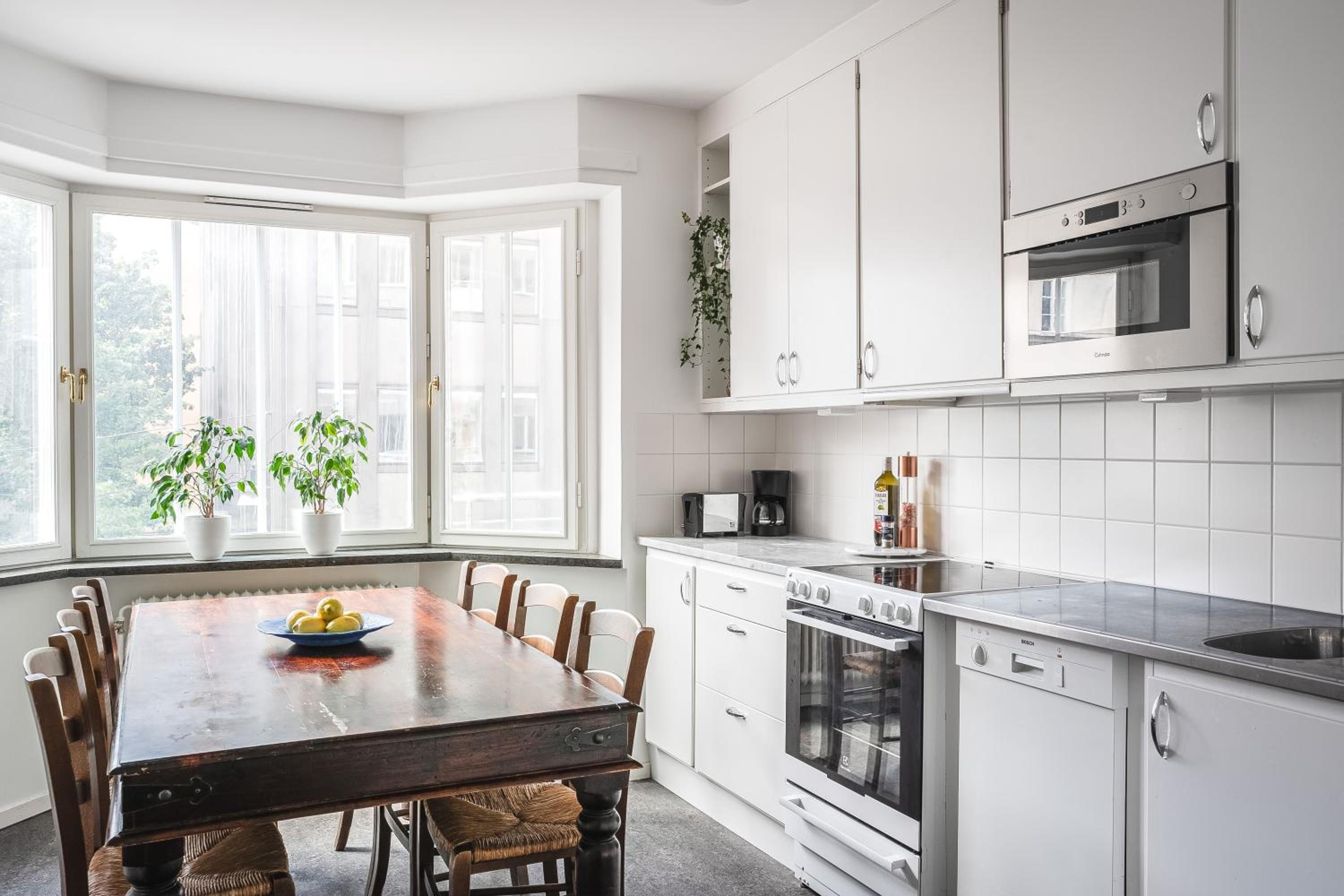 Prime Location City Apartment