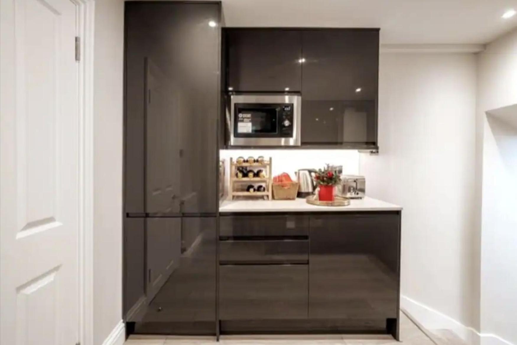 Niru Experience Jewel of Ifield Road 2BD 2BA