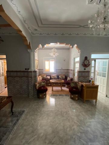 lounge