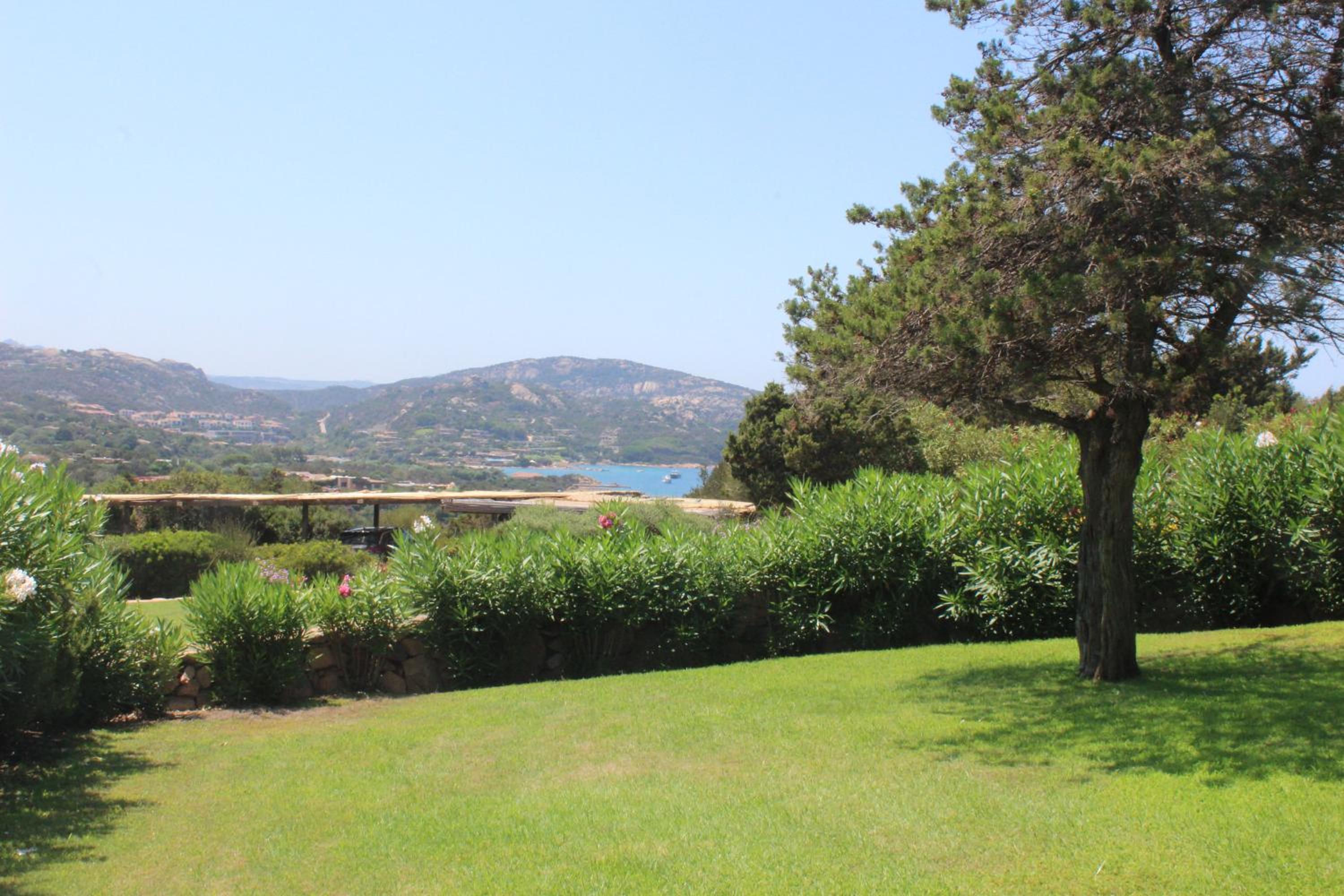Sea View Eden view 2