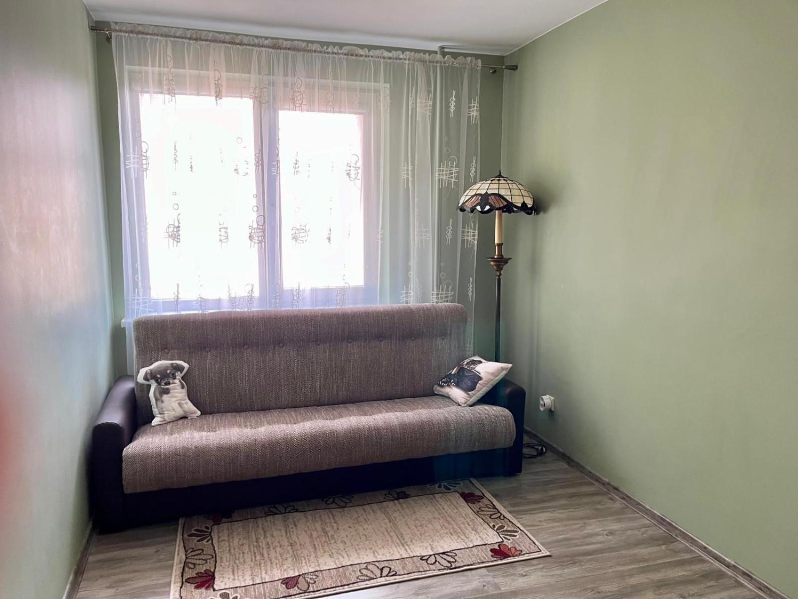 Central Modern Two Bedroom Apartment