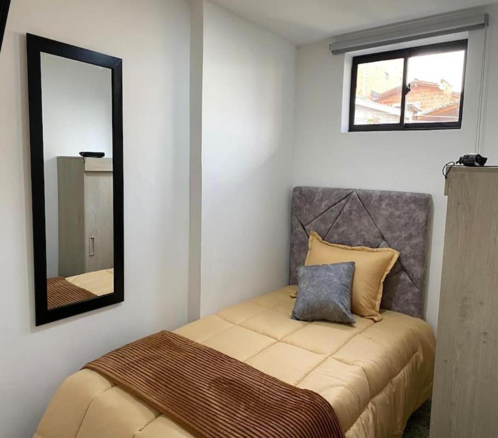 Loft Céntrico en Medellín Plaza Mayor y Parking 309