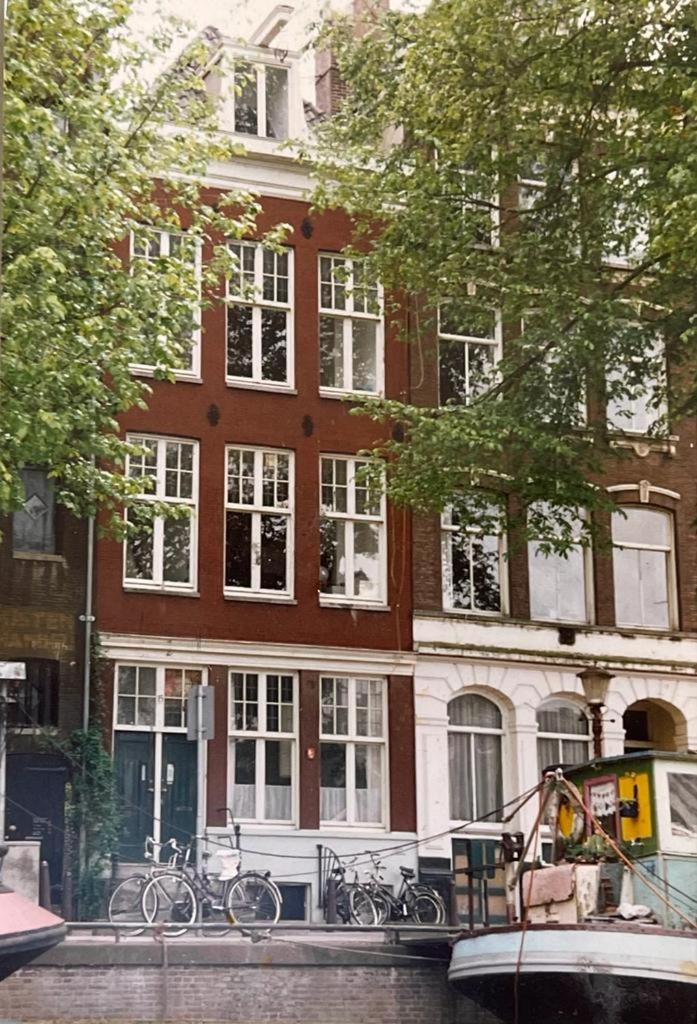 Central Art Apartment - Nieuwmarkt area