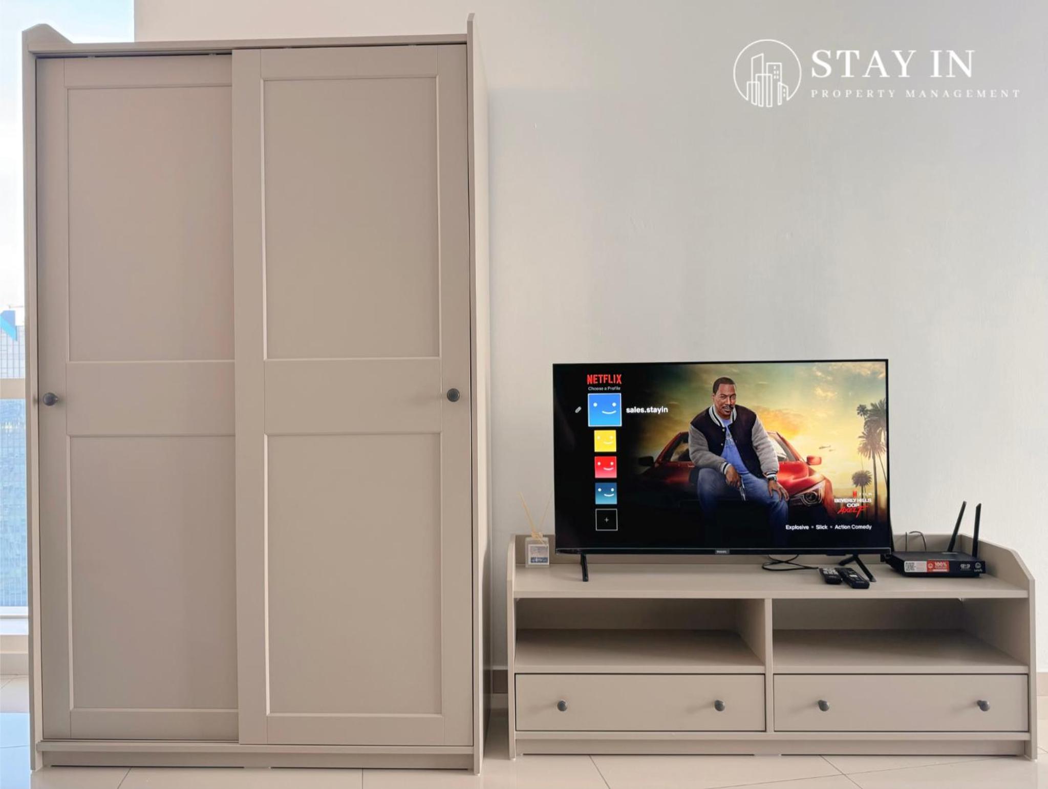 Pinnacle PJ - Free Parking, LRT, WiFi, Netflix photo 1