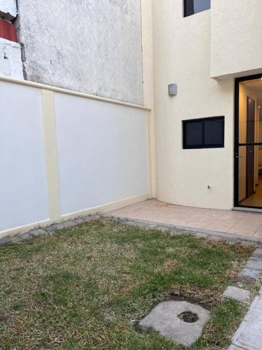 Bonita Casa Familiar