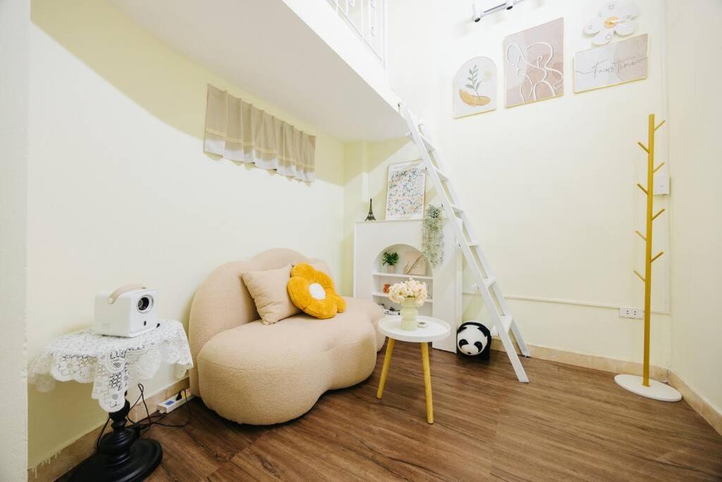 Unique Home in the OLD quarter - Near train street - Netflix