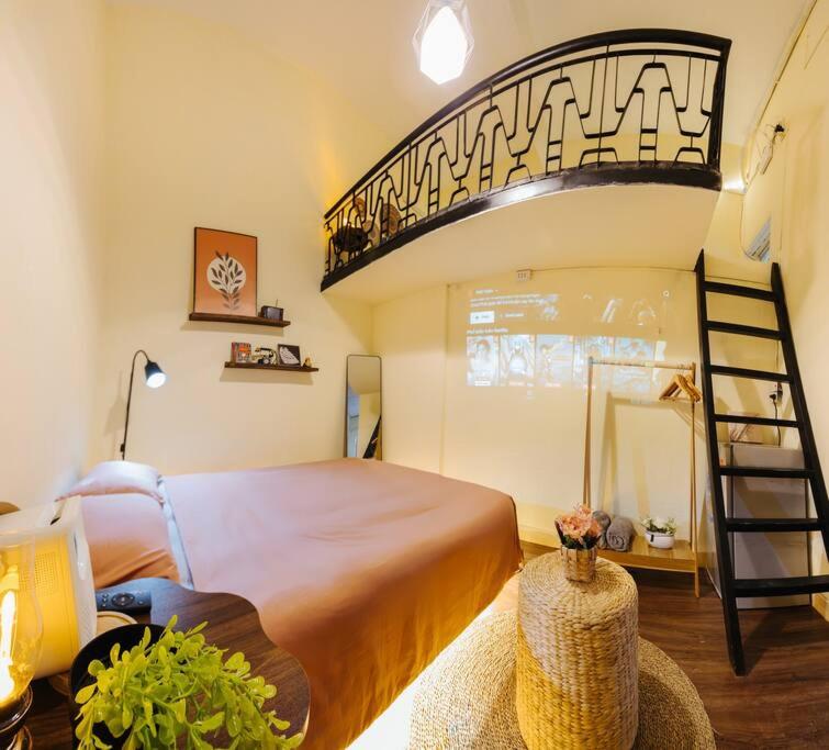 Unique Home in the OLD quarter - Near train street - Netflix