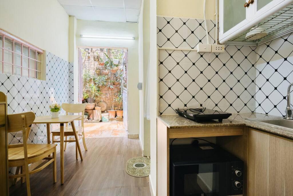 Unique Home in the OLD quarter - Near train street - Netflix