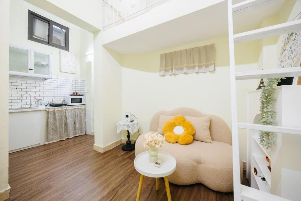 Unique Home in the OLD quarter - Near train street - Netflix