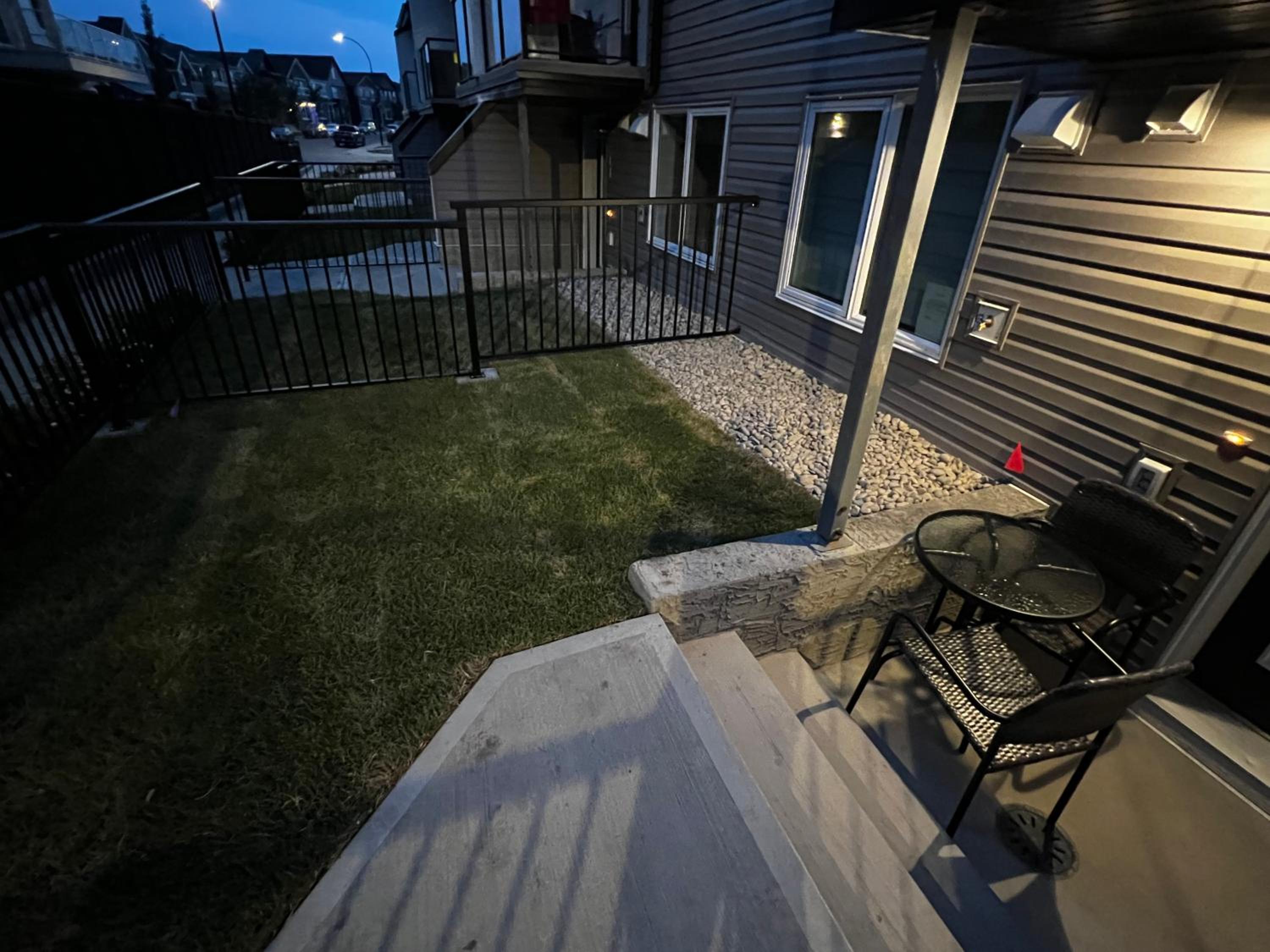 The Haven - cozy 1 bedroom suite in Seton SE Calgary