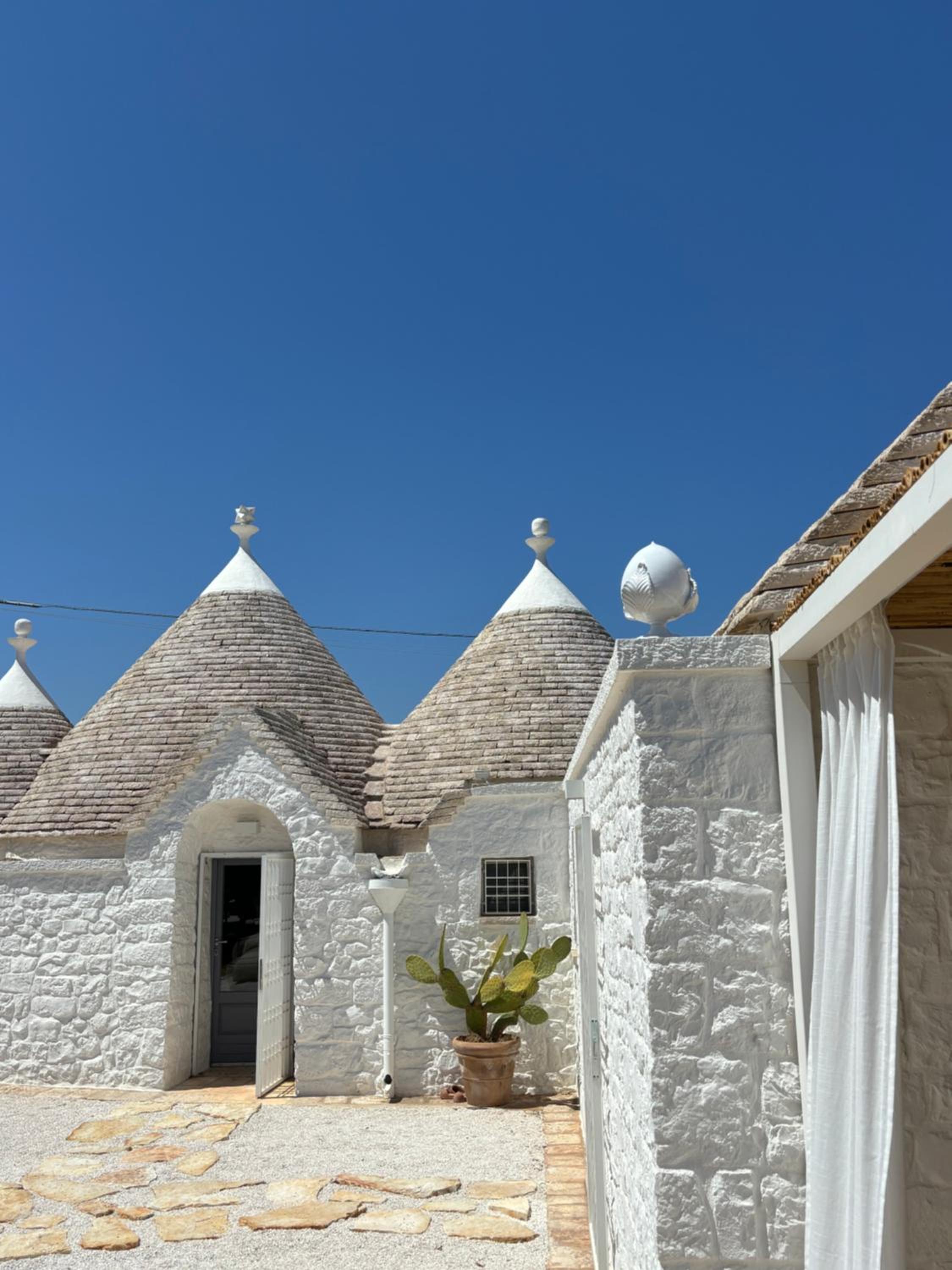Trulli Biancopumo - private pool