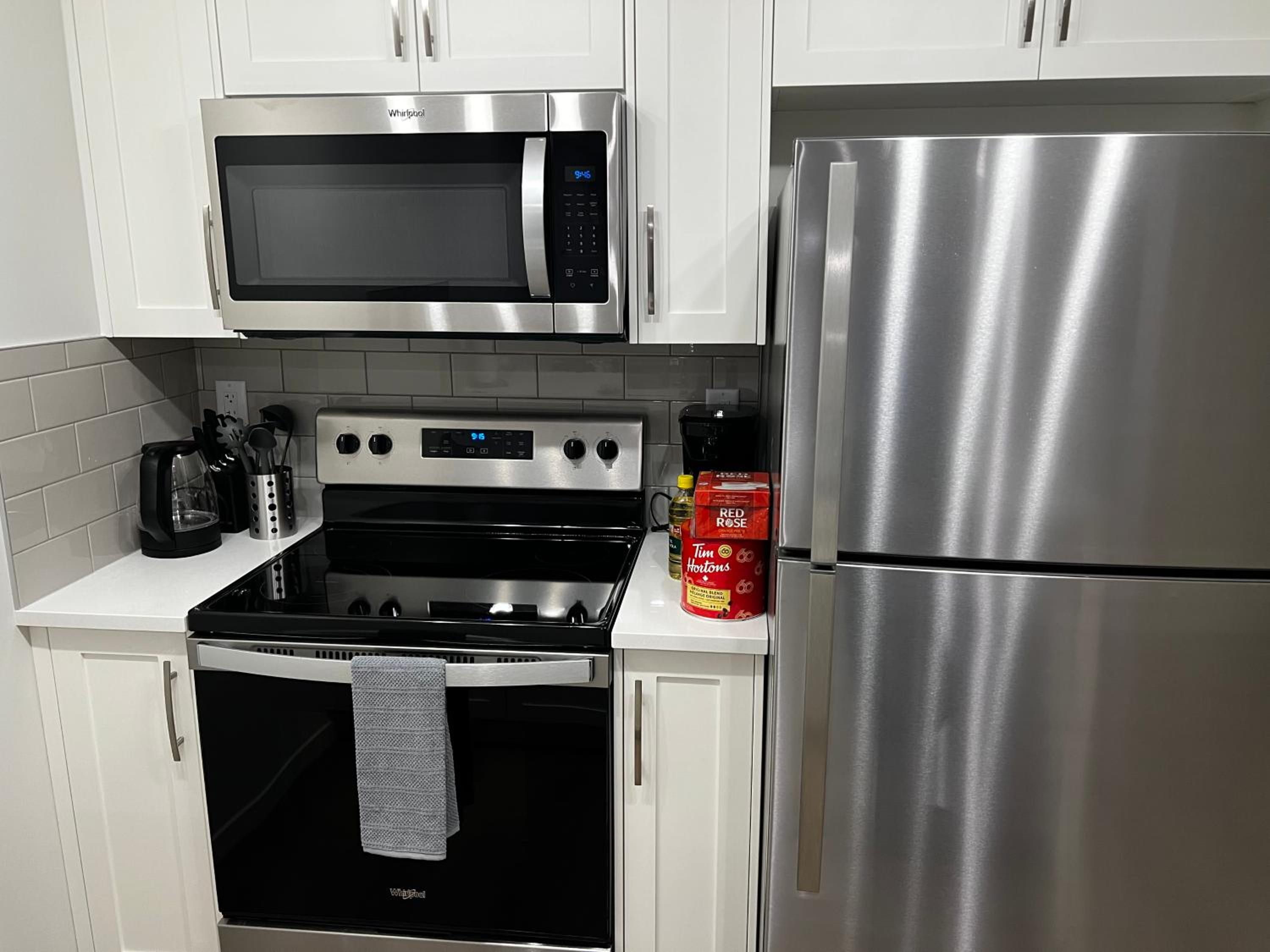 The Haven - cozy 1 bedroom suite in Seton SE Calgary