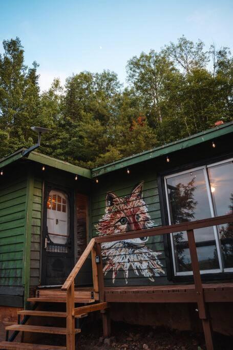 Grinmore Lakehouse with Panoramic View & Hot Tub