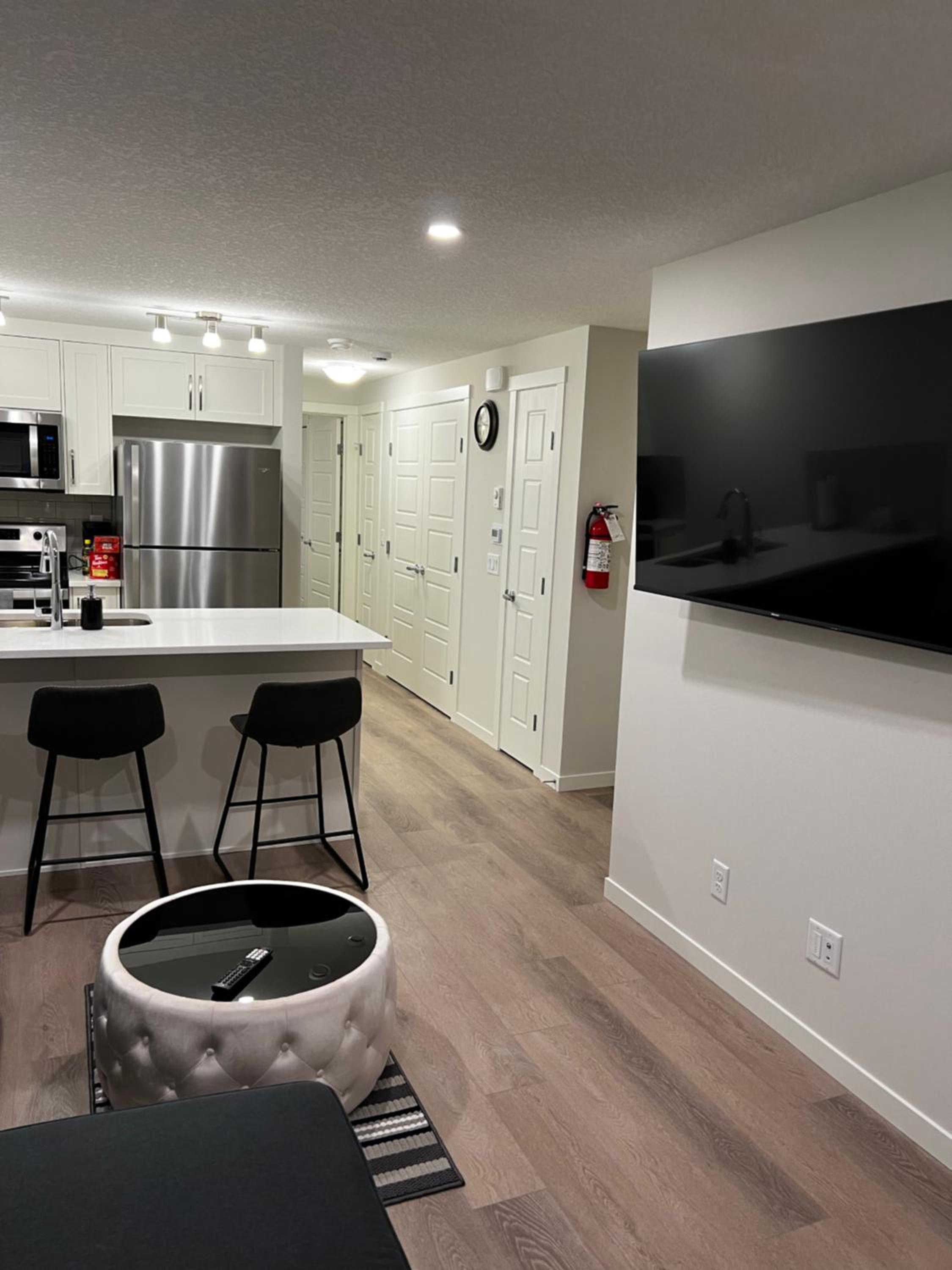 The Haven - cozy 1 bedroom suite in Seton SE Calgary