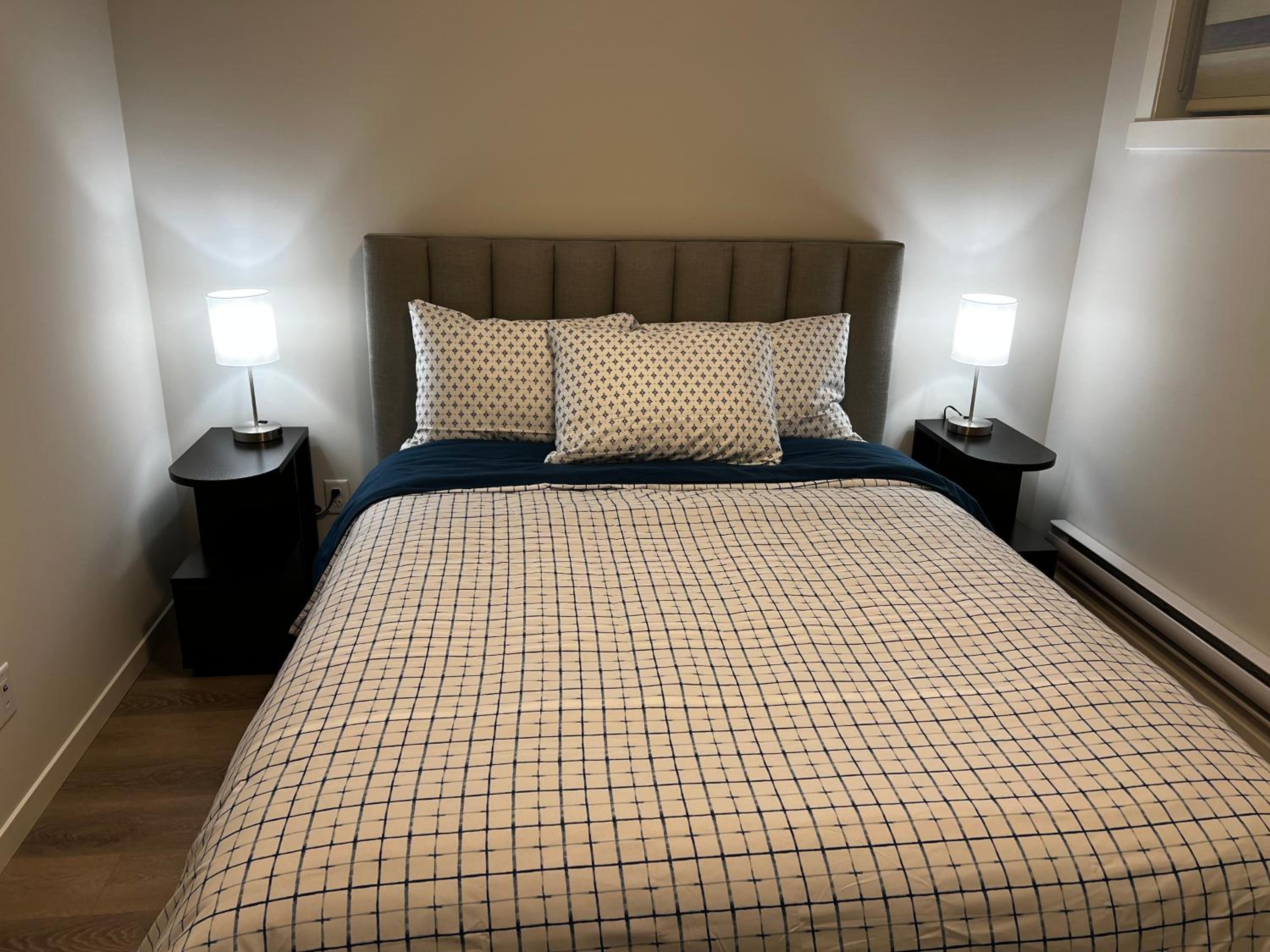 The Haven - cozy 1 bedroom suite in Seton SE Calgary
