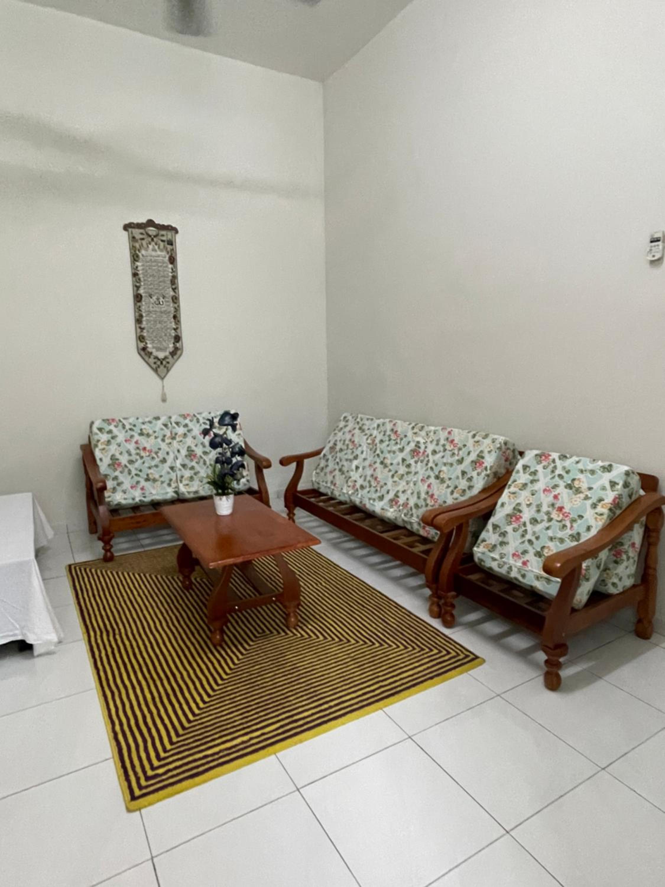 Bougainvillea Home2stay Malacca