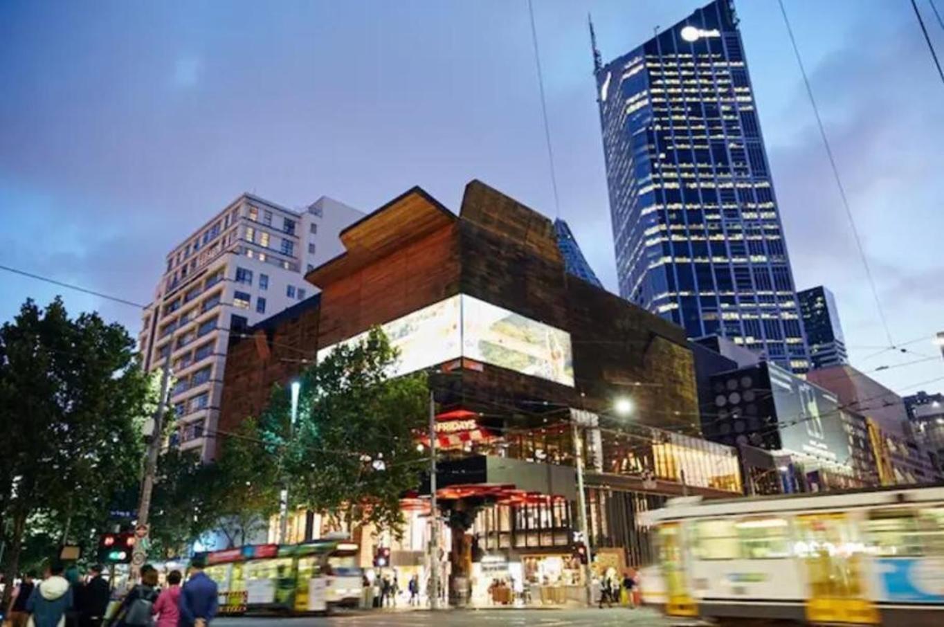 Best view 2BR 40floor in CBD Balcony Wifi Pool