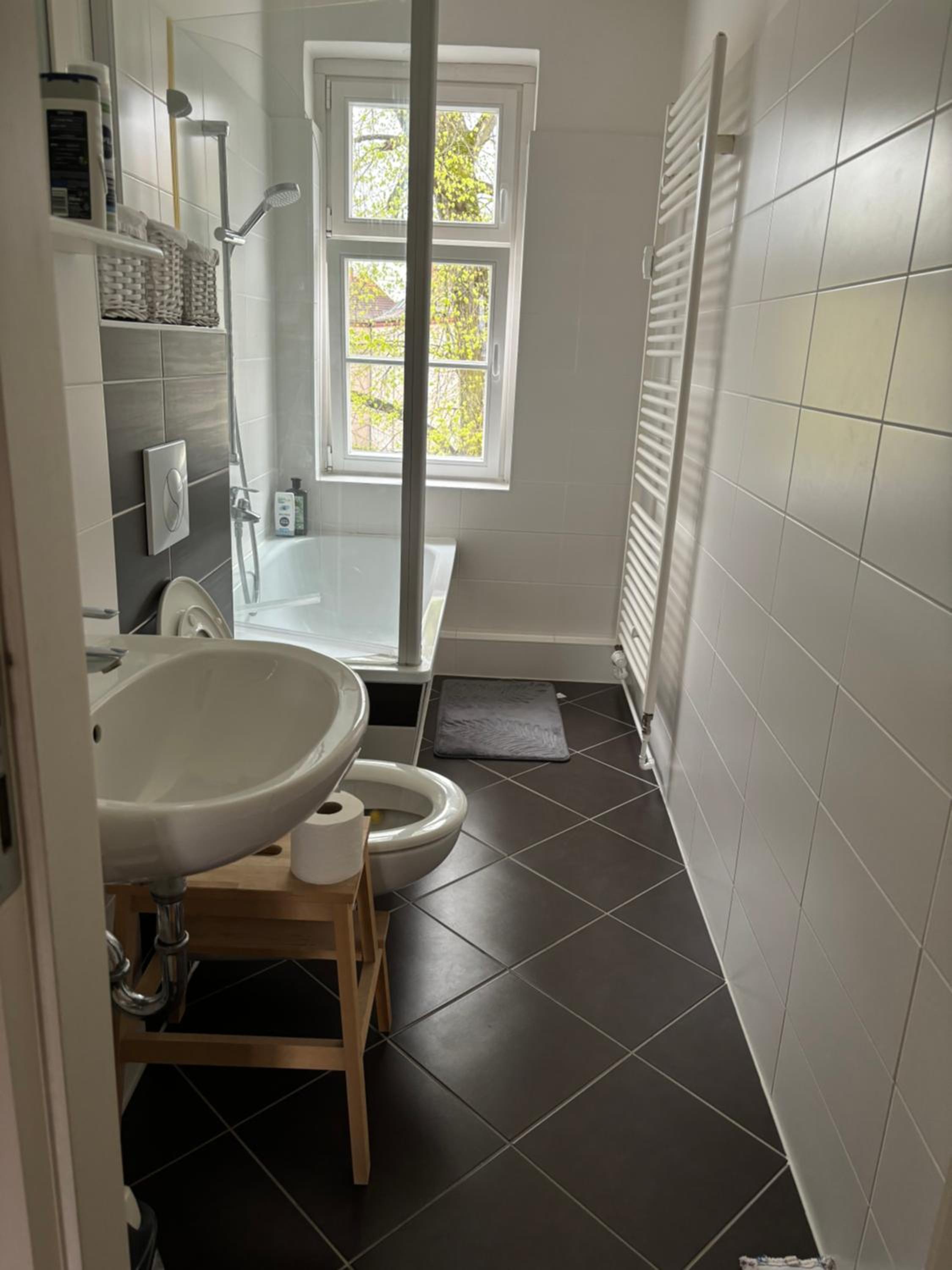 Furnished well equipped 2 room apartment in Wedding