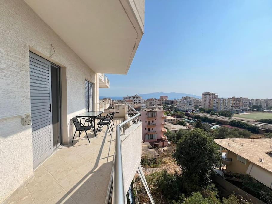 Floridas apartment photo 2