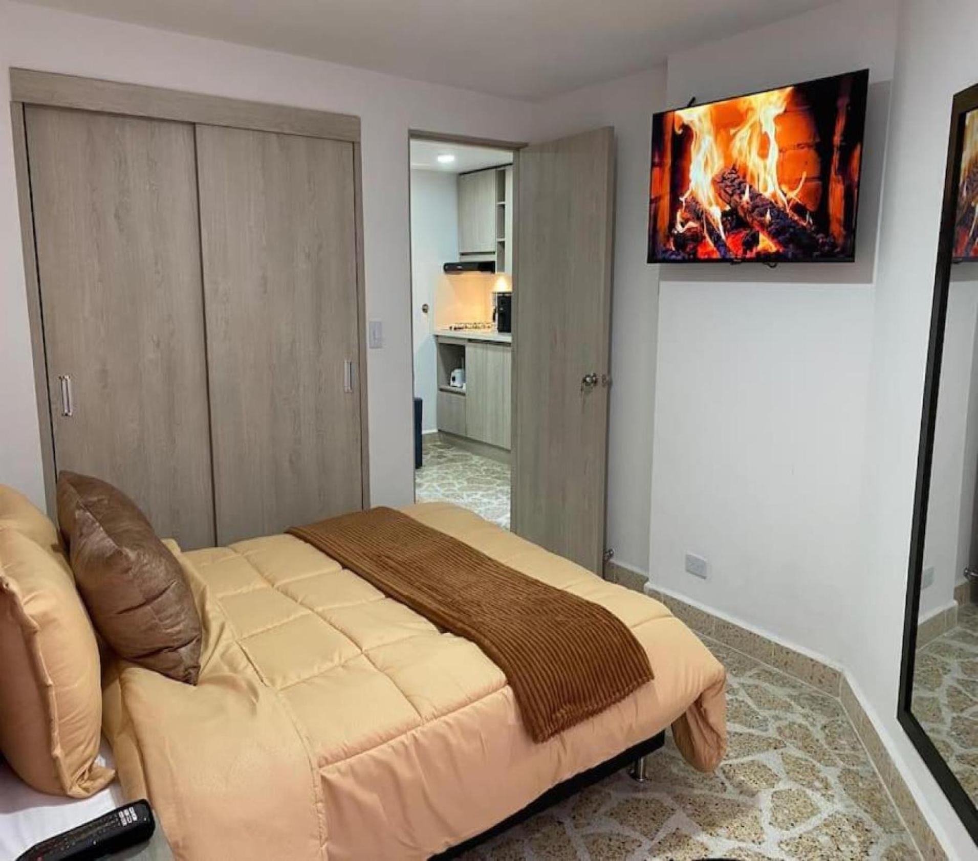 Loft Medellín Céntrico, cómodo y con parking 210